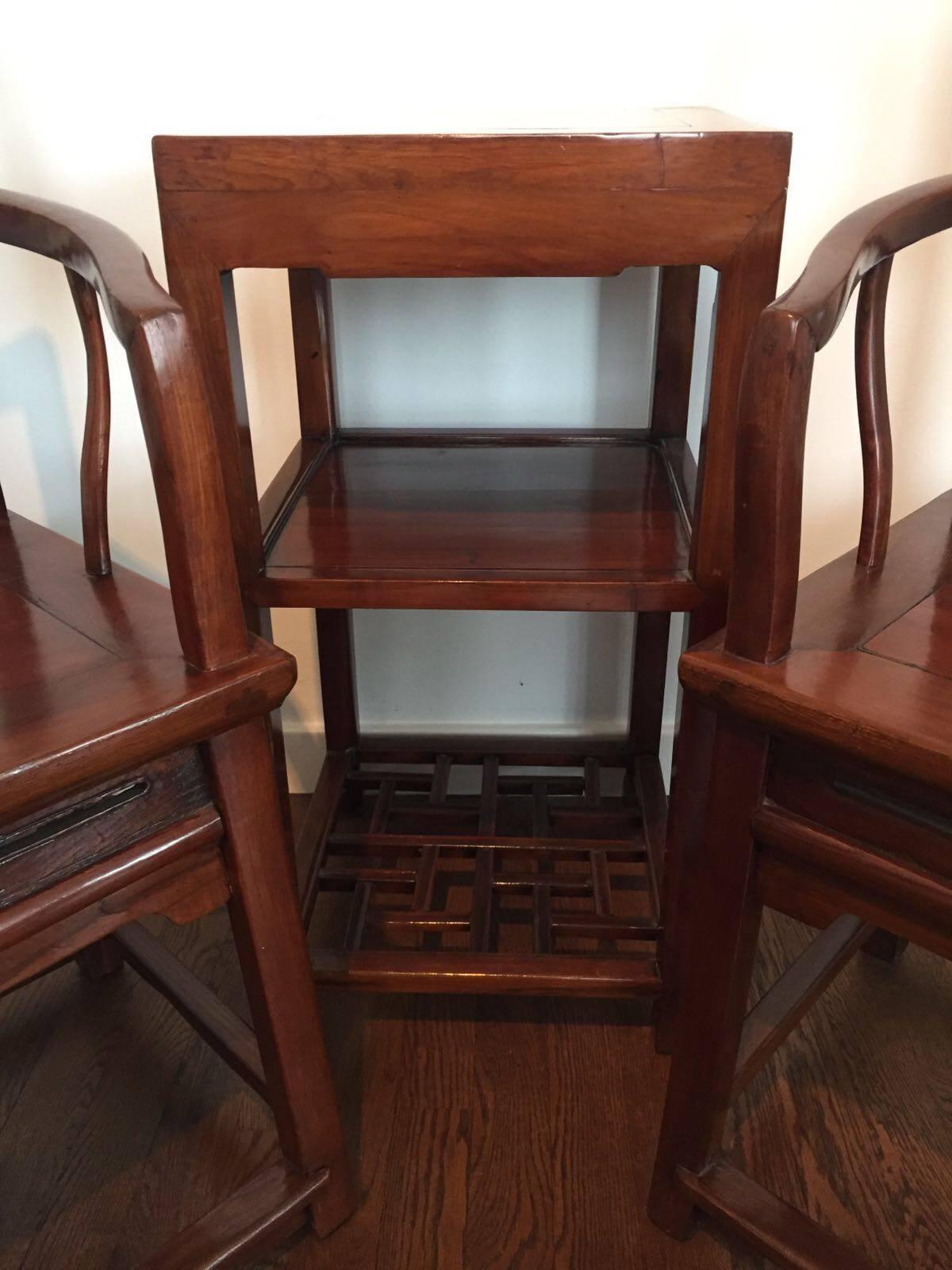 Set of Chinese Rosewood Official's Chairs and Table Qing Dynasty, circa 1900 In Good Condition For Sale In Westmaas, NL