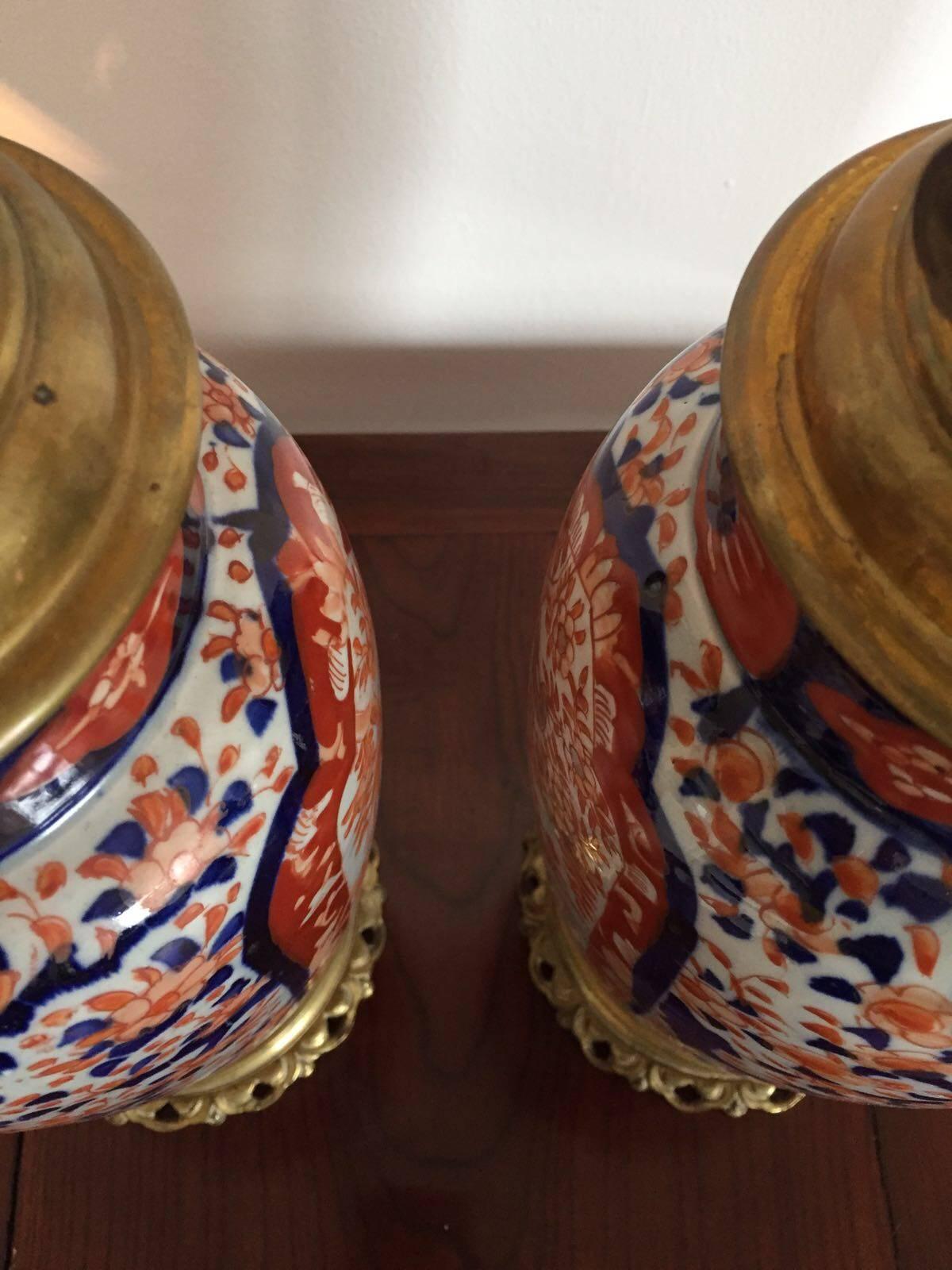 Pair of 19th Century Antique Japanese Porcelain Ko Imari Oil Lampsm, circa 1825 For Sale 4