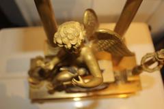Early 19th Century Gilt Bronze Mantel Clock
