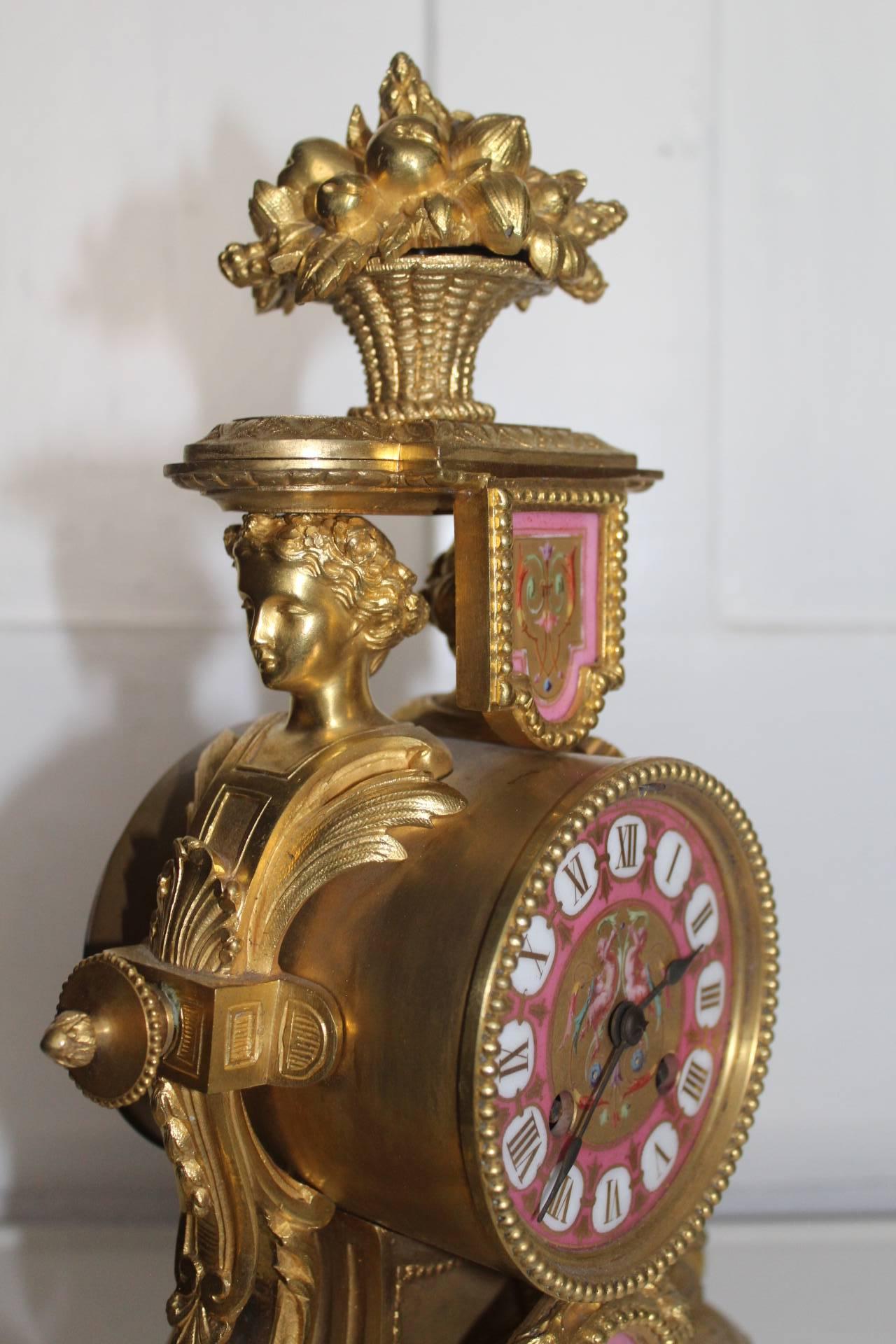 19th Century, French Ormolu and Painted Mantel Clock For Sale 5