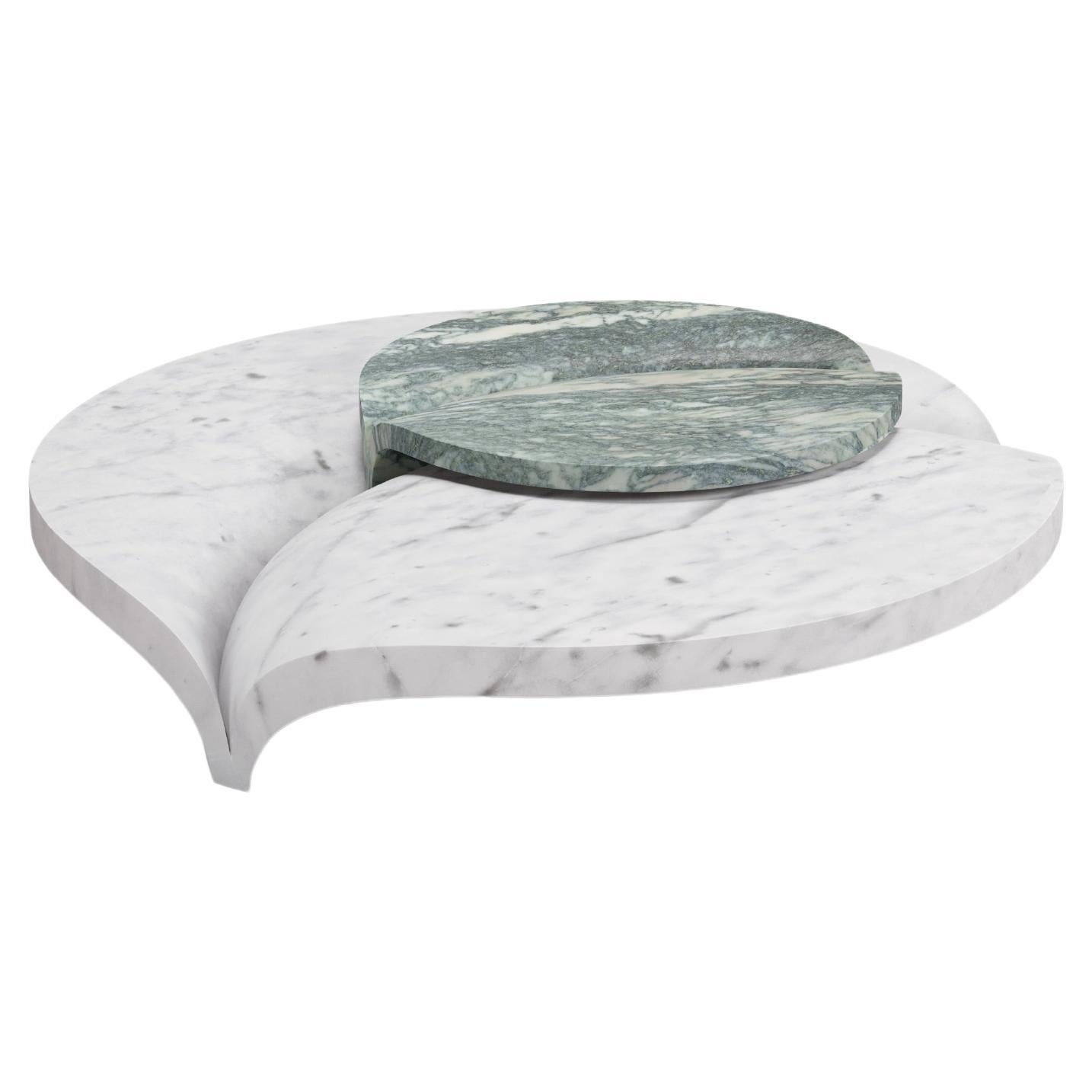 Neuer moderner Tisch aus grünem und weißem Marmor, Schöpfer Venelin Kokalov im Angebot