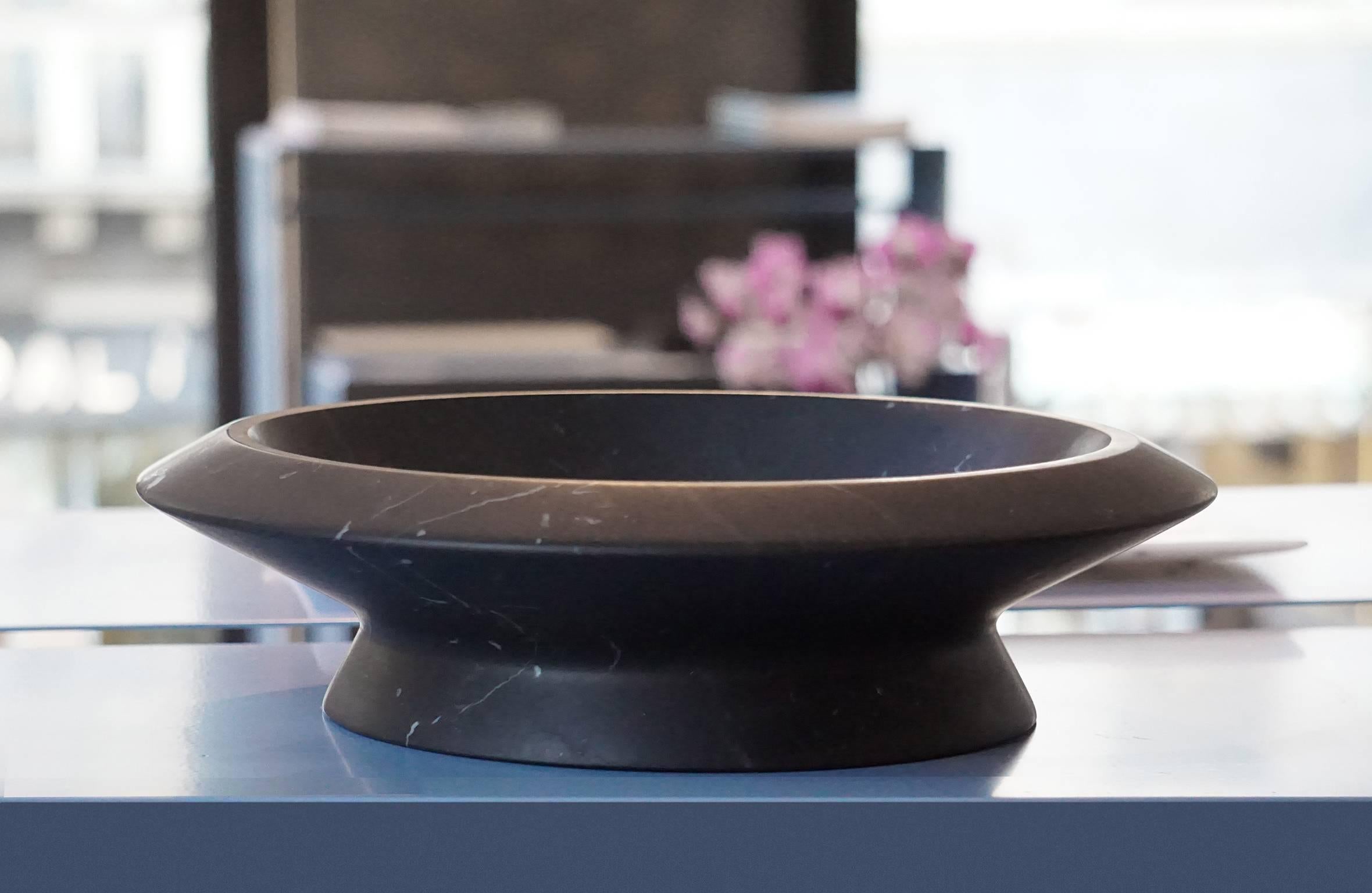 Italian New Modern Centrepiece in Black Marquina Marble, creator Ivan Colominas For Sale
