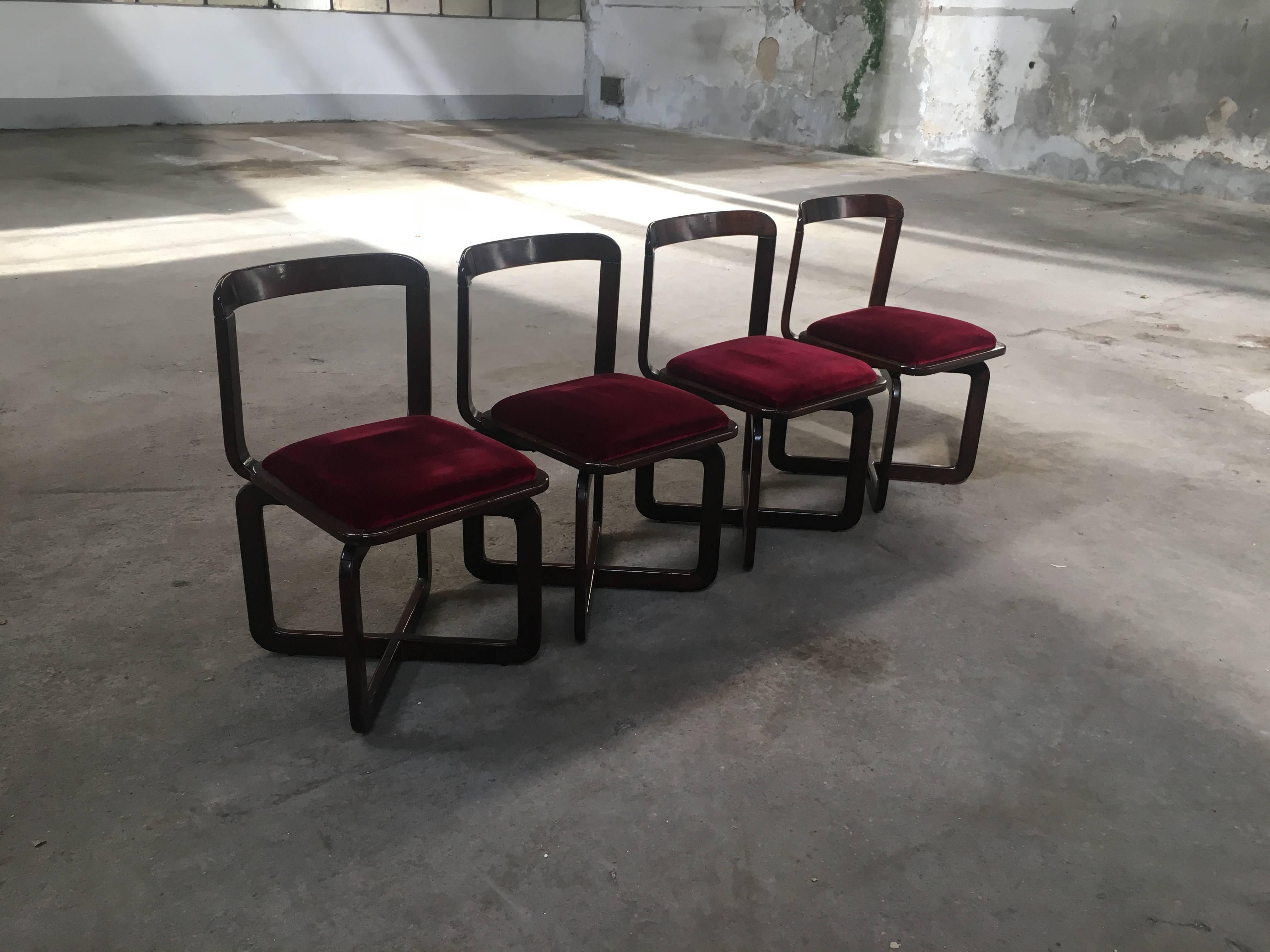 Italian Wooden Chairs in the Way of Willy Rizzo with Original Fabric from 1970s In Good Condition In Prato, IT
