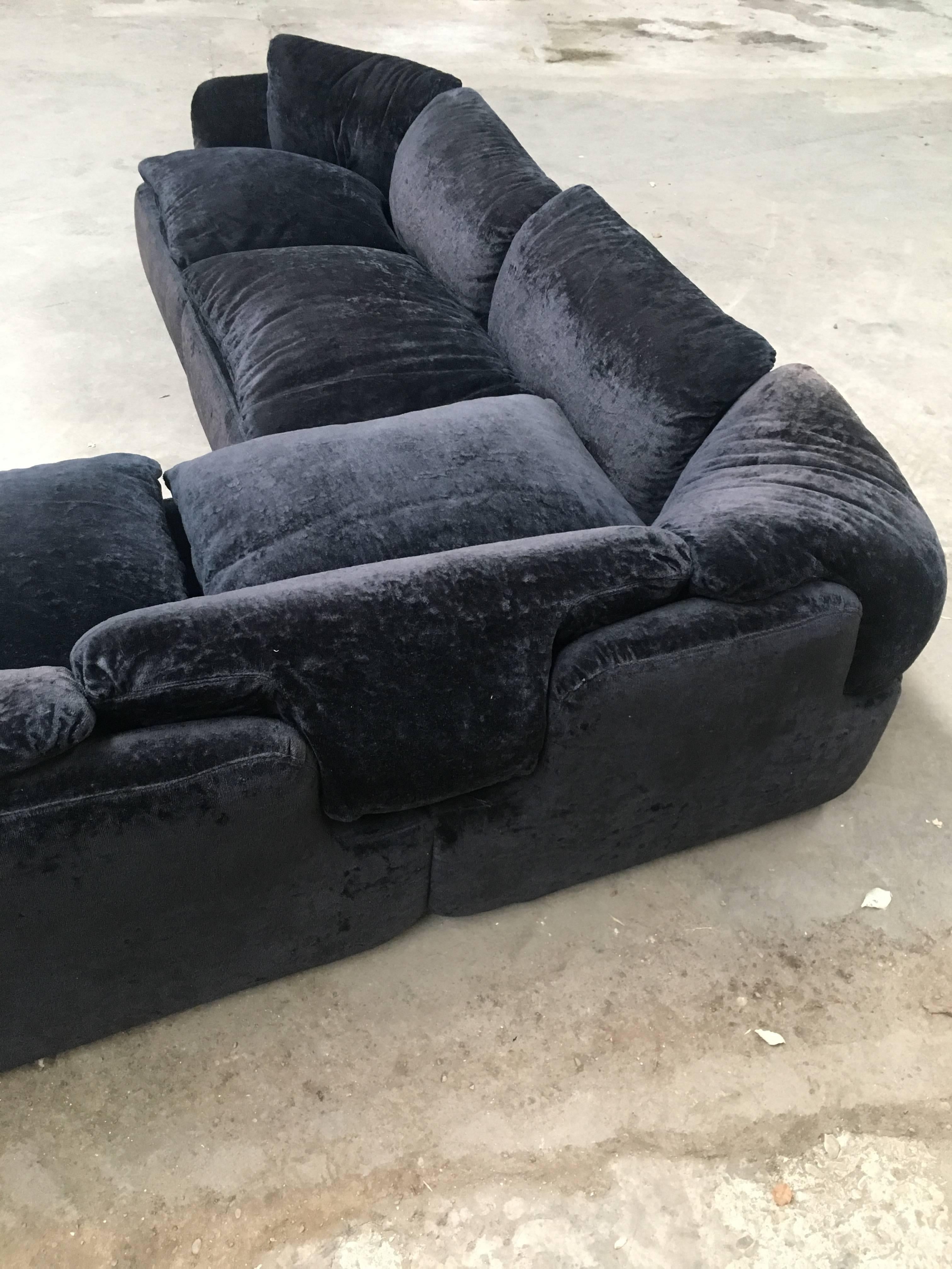 Velvet Italian Alberto Rosselli Confidential Corner Sofa for Saporiti, Early 1970s