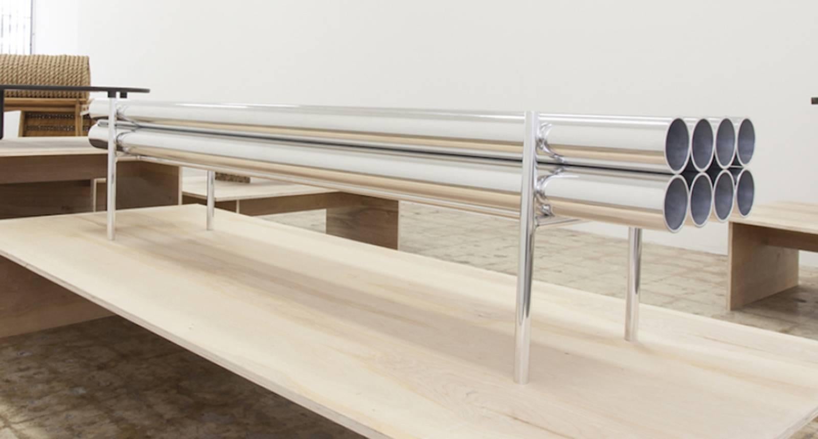 Contemporary Polished Aluminum Minimalist Long Tube Bench In Excellent Condition For Sale In Miami, FL