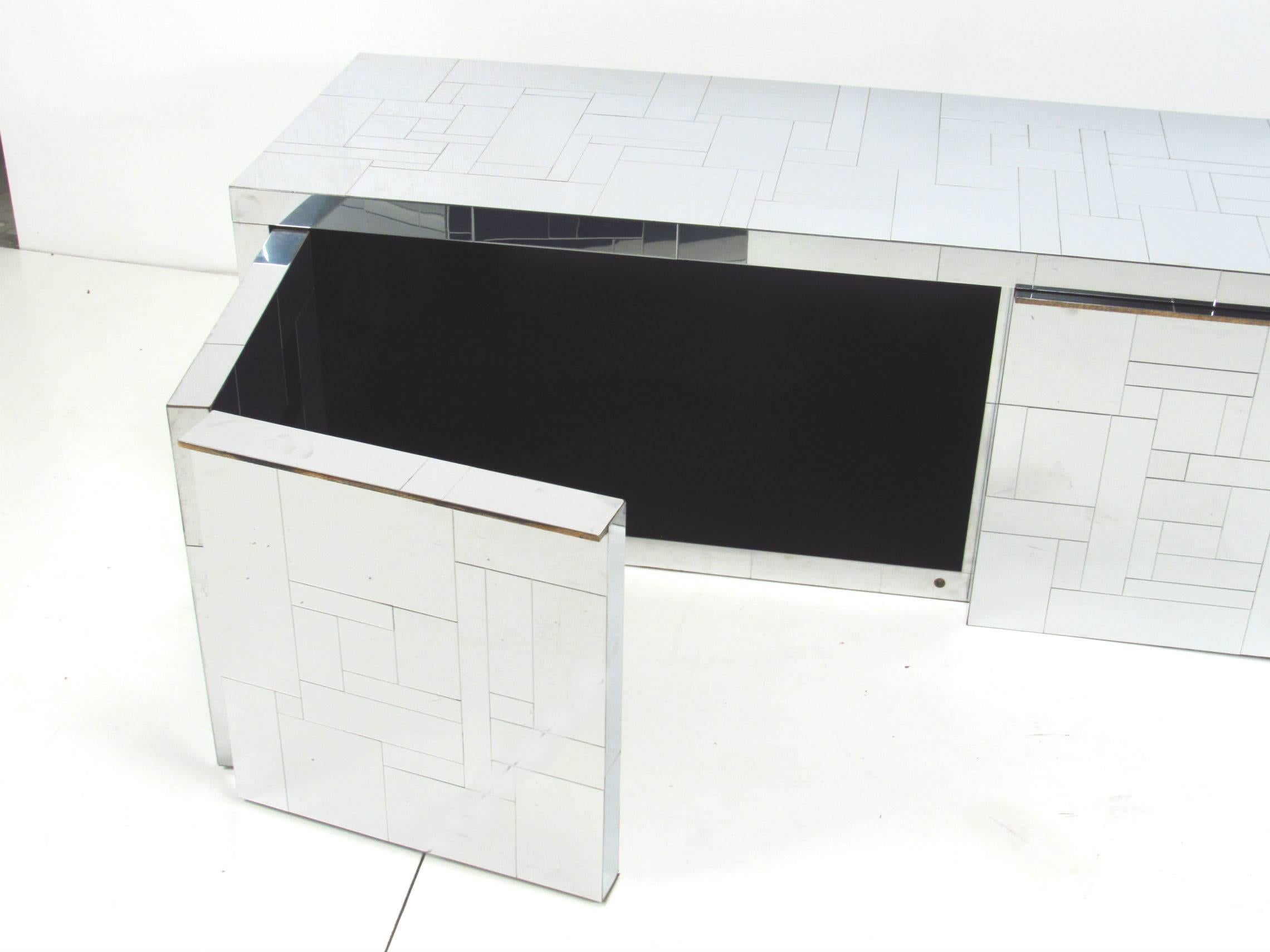Plated Wall-Mounted Cityscape Cabinet, by Paul Evans circa 1970s For Sale