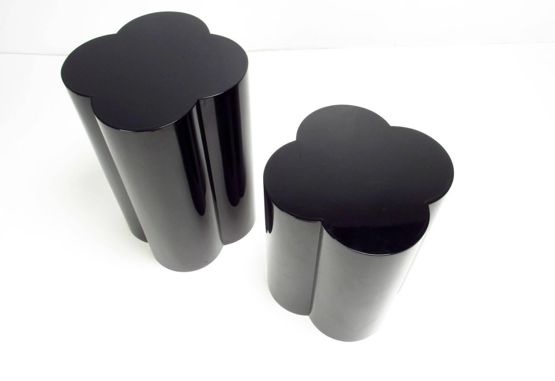 Modern Italian Black Lacquered Cloverleaf Occasional Side Tables, 1980s
