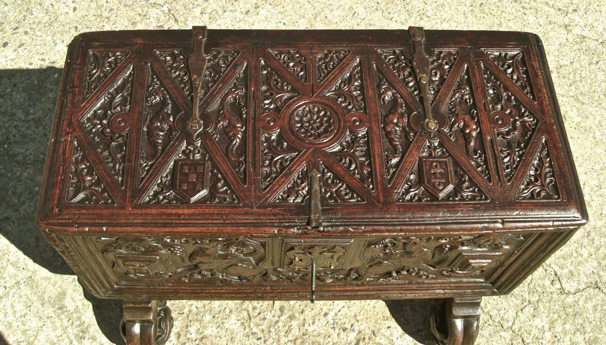 16th century chest