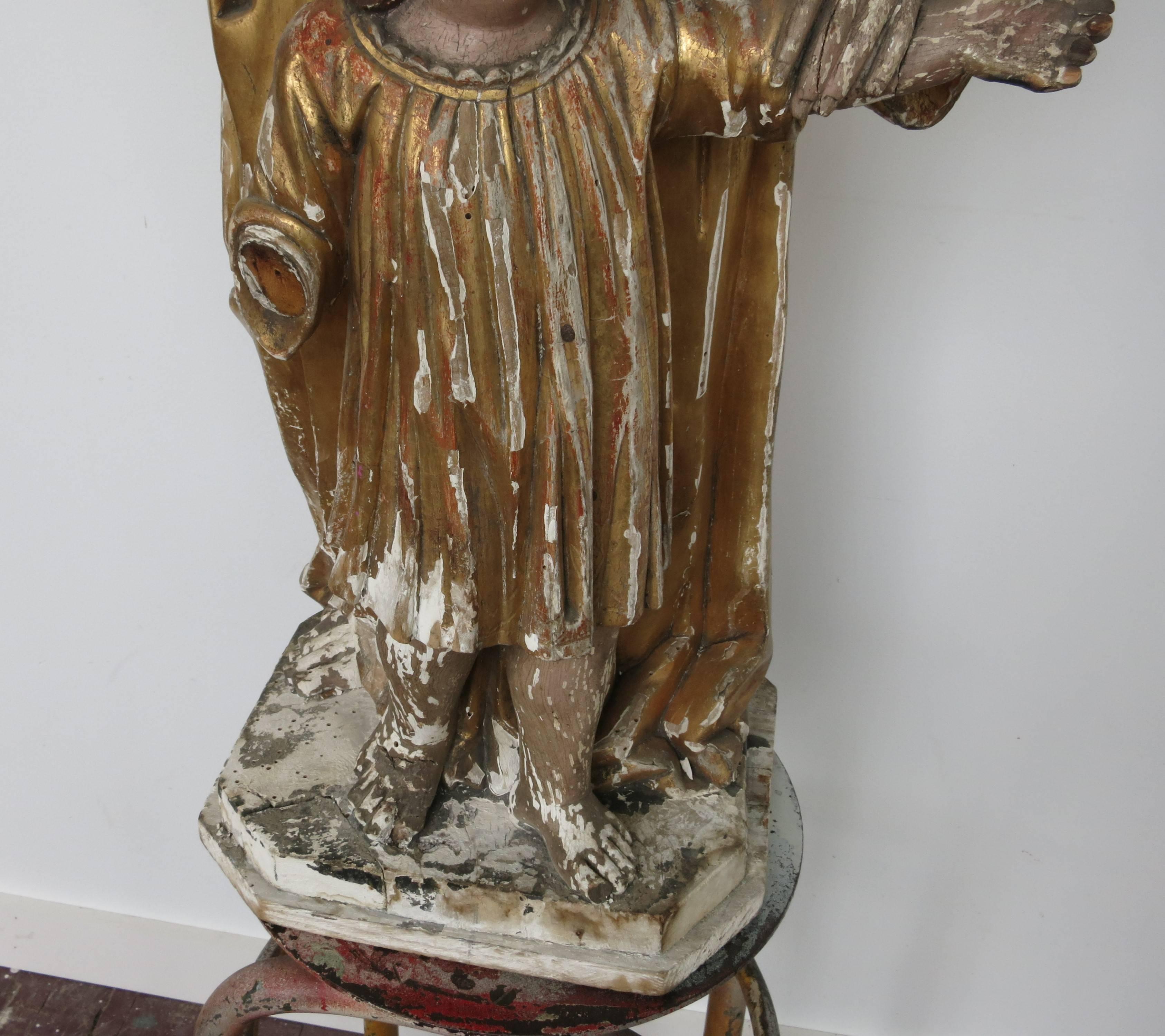 Early Victorian Carved and Gilded European Statue, 19th Century For Sale