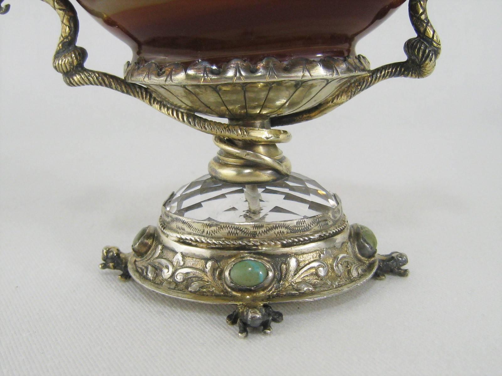 Silver Mounted Agate Pedestal Dish with Serpents and Frogs Antique Salt Cellar In Good Condition For Sale In Newtown, CT