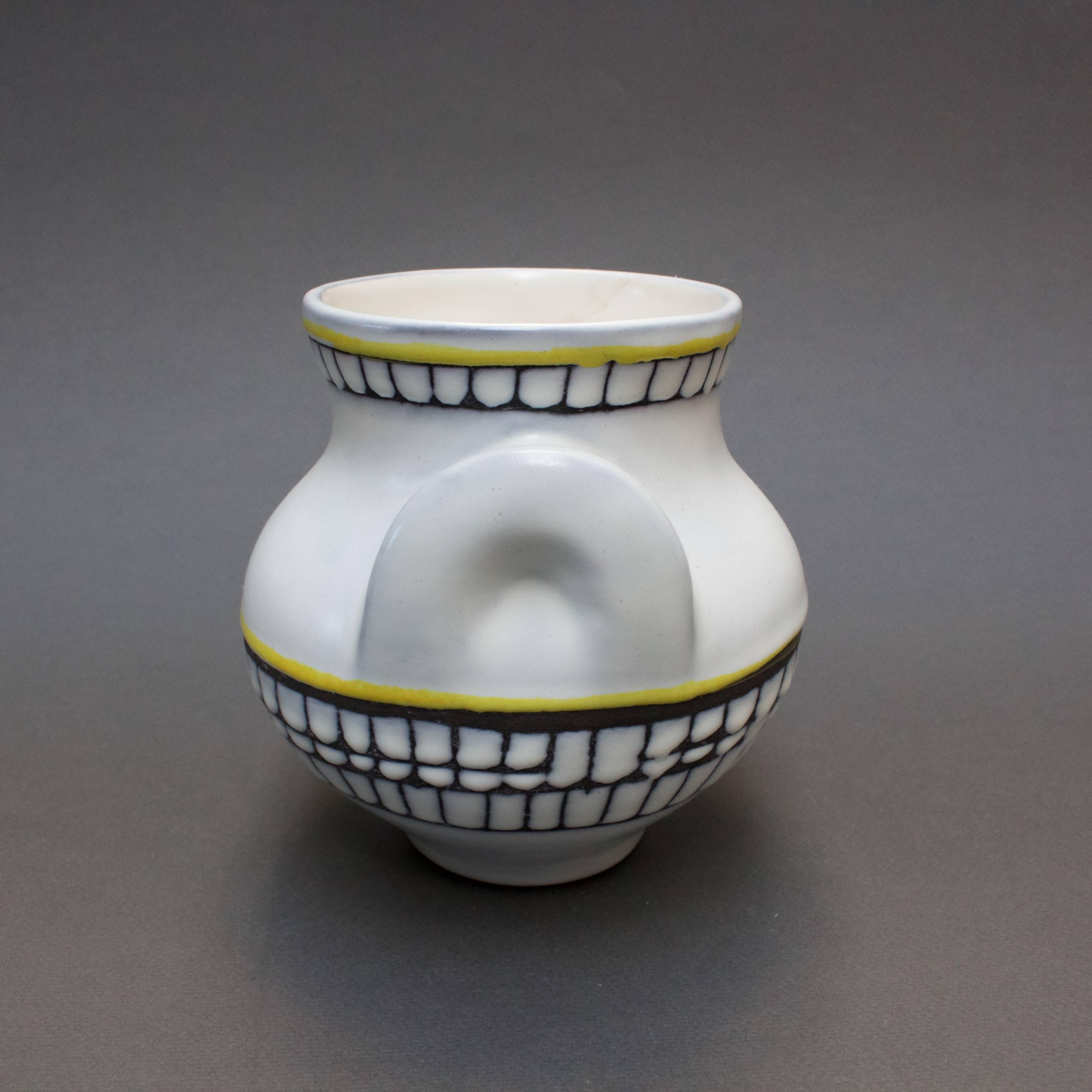Ceramic 'Eared' Vase (Vase à Oreilles) by Roger Capron, Vallauris, France 1950s In Good Condition In London, GB