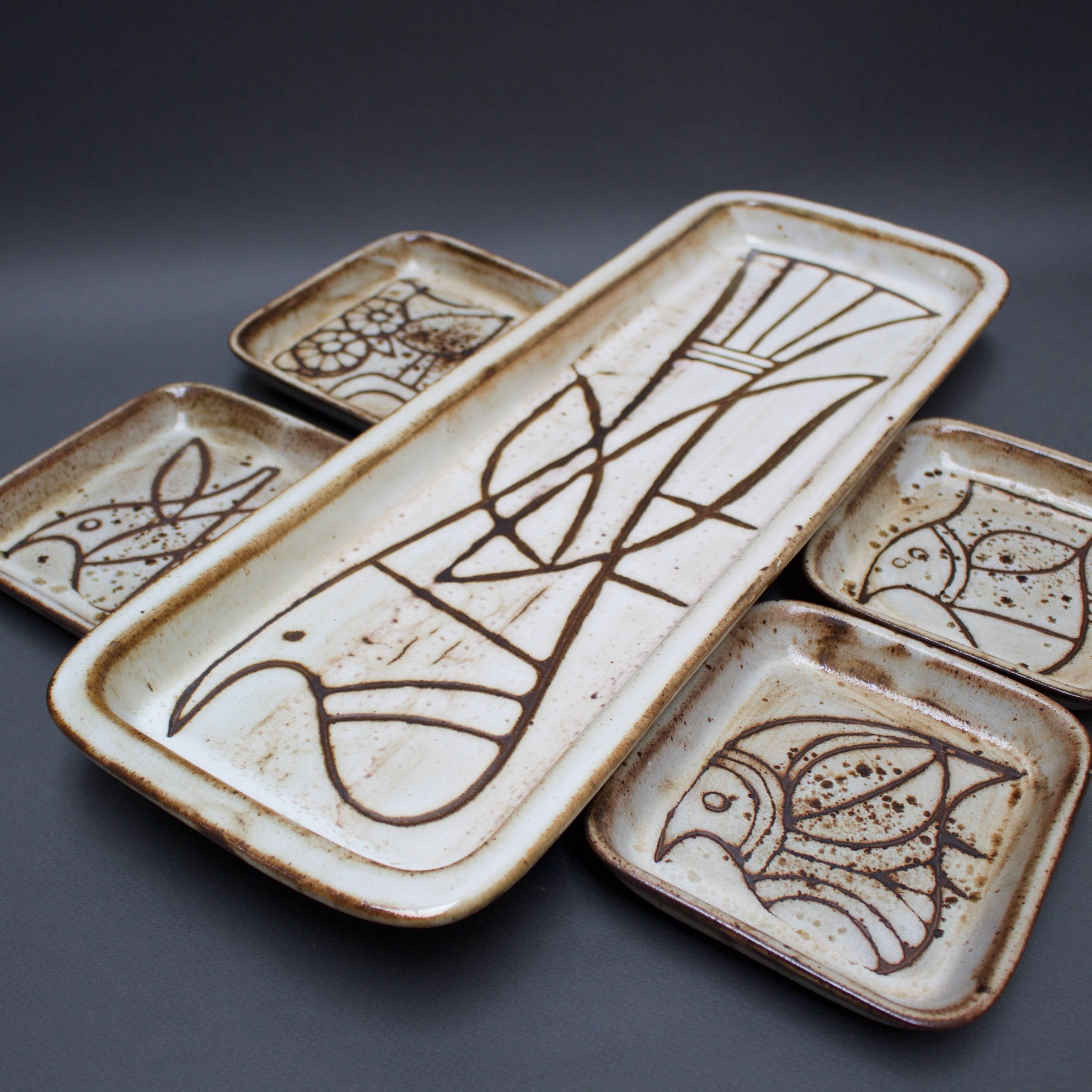 French Set of Five Ceramic Serving Platter and Plates by Jacques Pouchain, circa 1950s