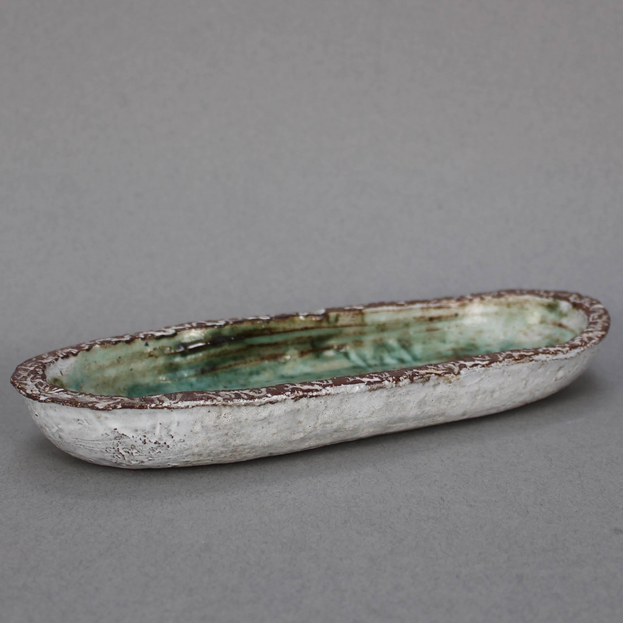 Ceramic Decorative Dish by Albert Thiry, Vallauris, France, circa 1960s In Good Condition In London, GB