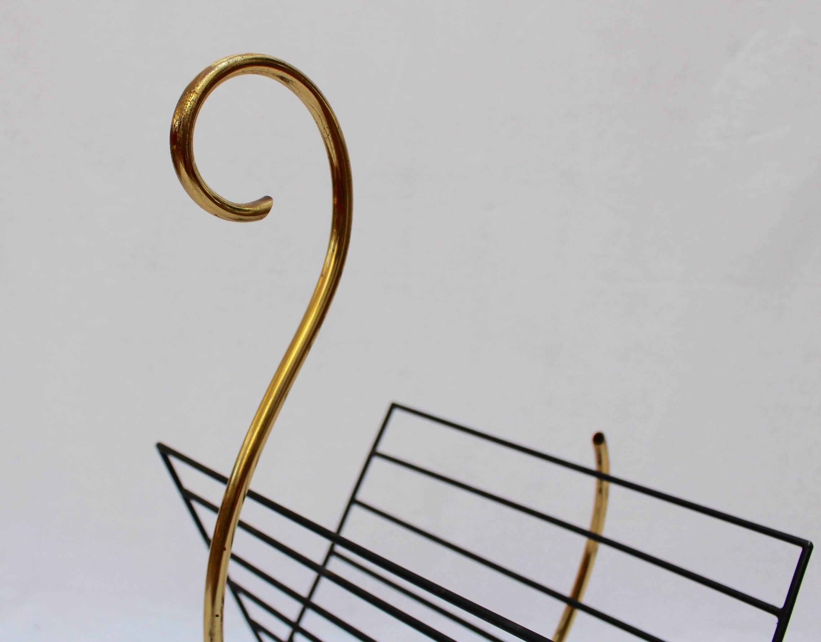 Metal Music Note-Shaped Italian Brass Magazine Stand (c. 1950s) For Sale