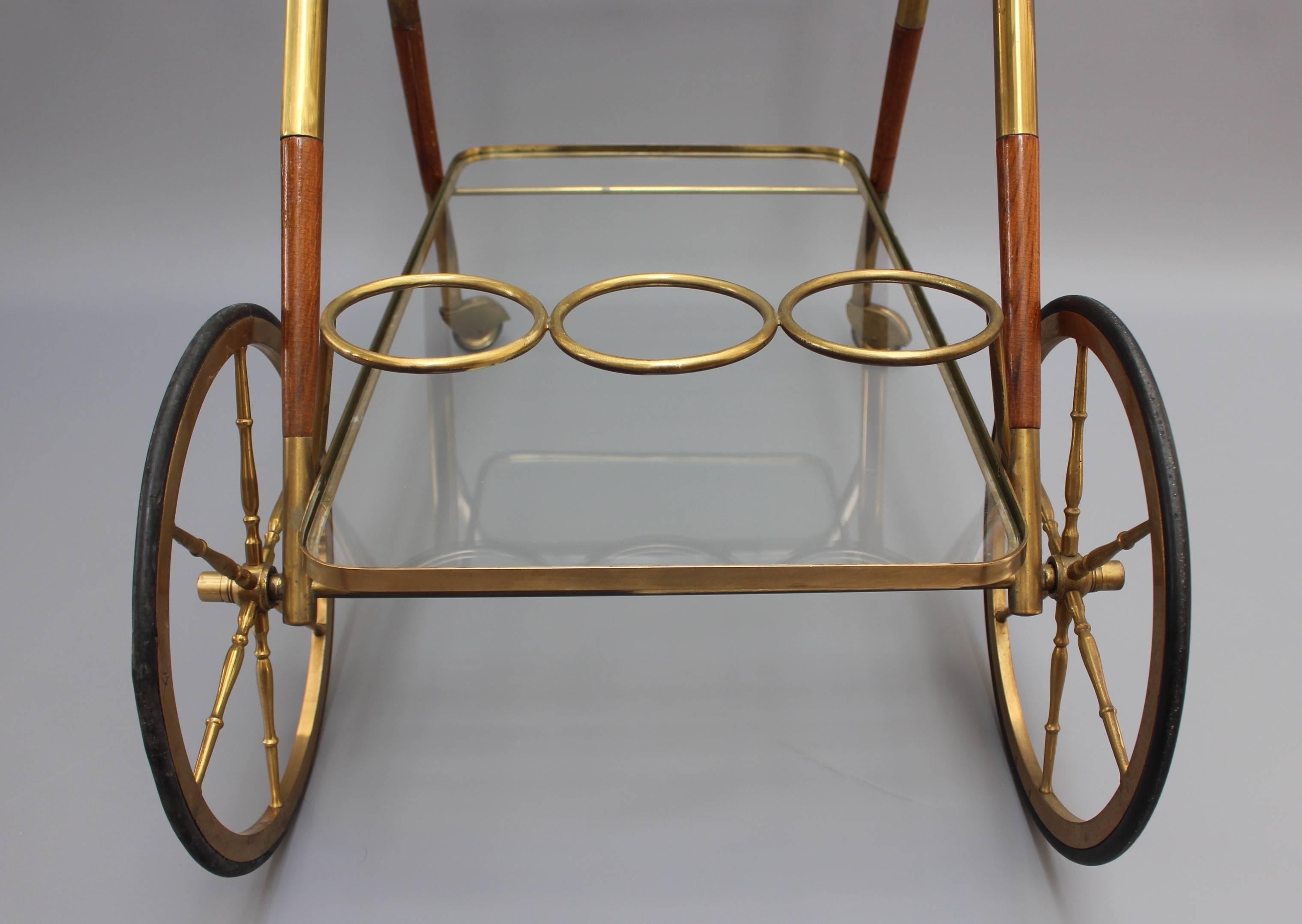 Mid-20th Century Brass Serving Trolley with Wood Trim by Cesare Lacca, circa 1950s
