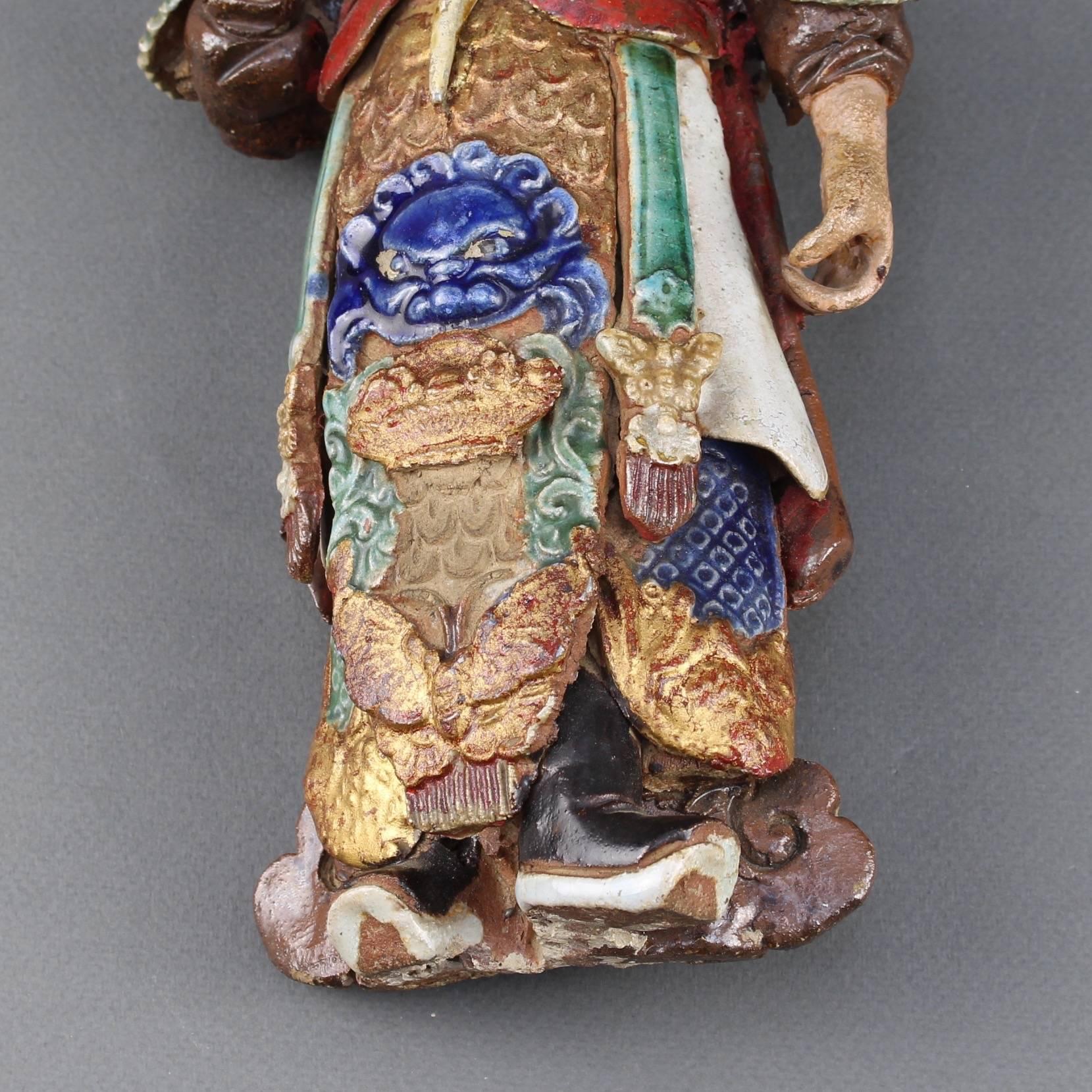 Set of Two 19th Century Chinese Earthenware Decorative Wall-Hanging Figures 6