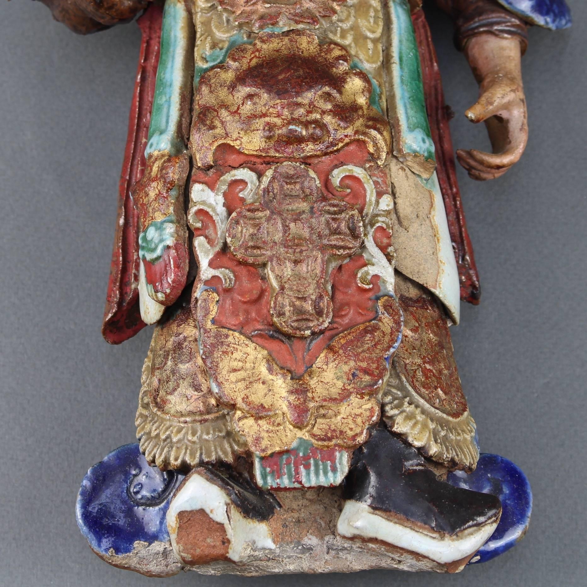 Set of Two 19th Century Chinese Earthenware Decorative Wall-Hanging Figures 2