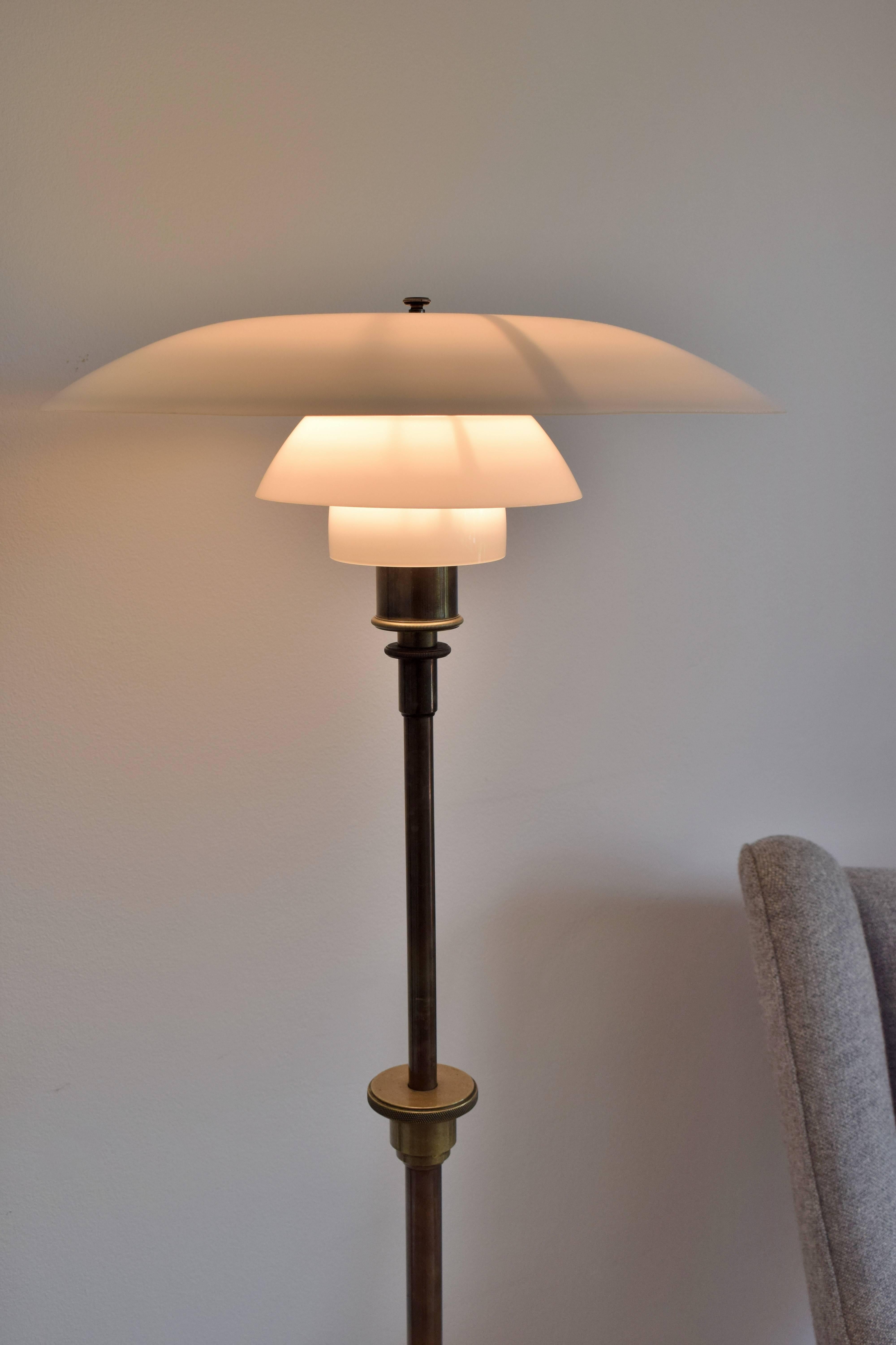 PH-5/3" rare floor lamp with opal glass shades, patinated brass stand. This example manufactured 1930 by Louis Poulsen.

Height adjustable 105 - 170 cm

Very rare examples, which is rarely seen on the market.
 