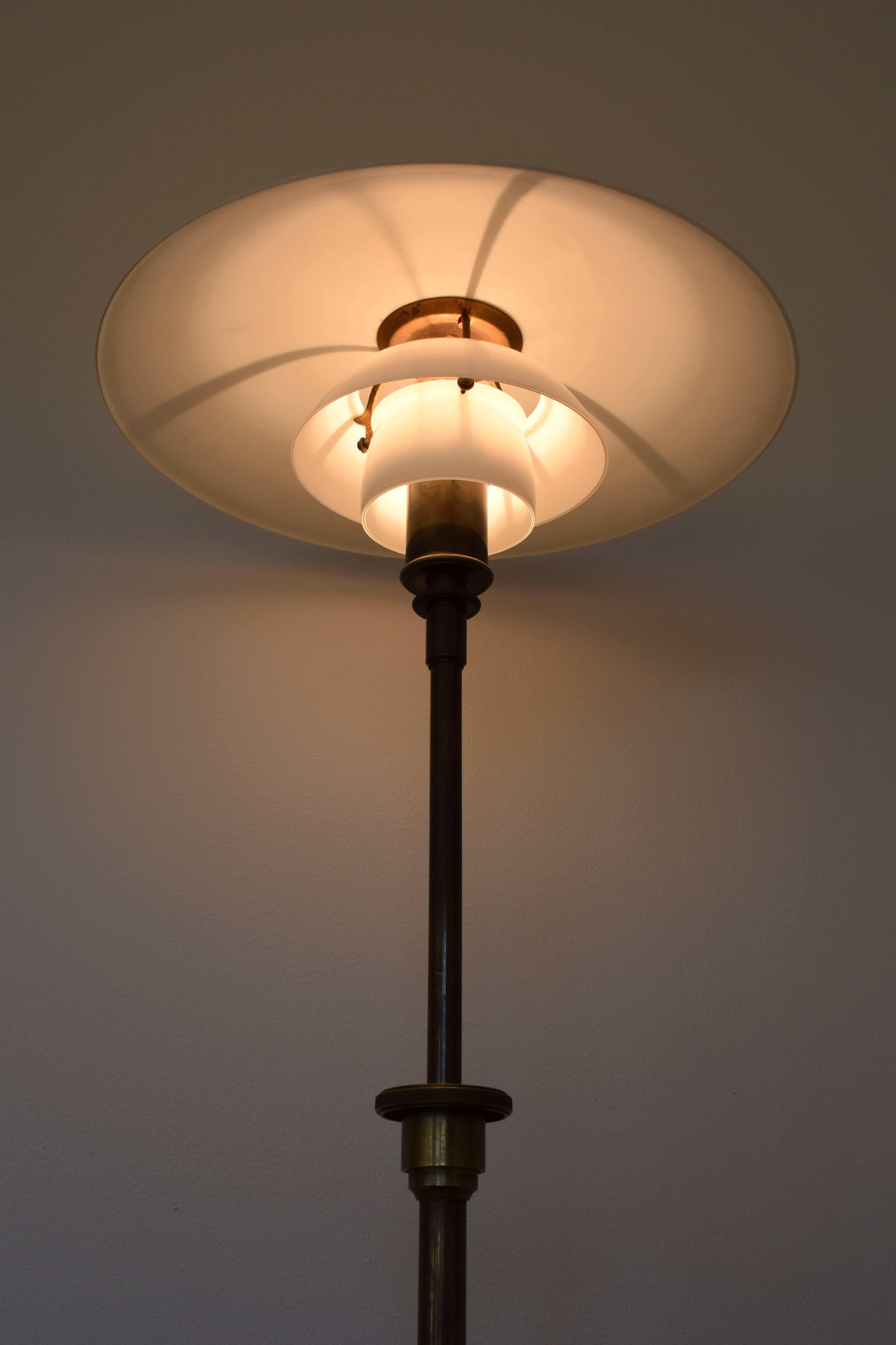 Poul Henningsen PH 5/3 brass Floor Lamp Very Rare  For Sale 3