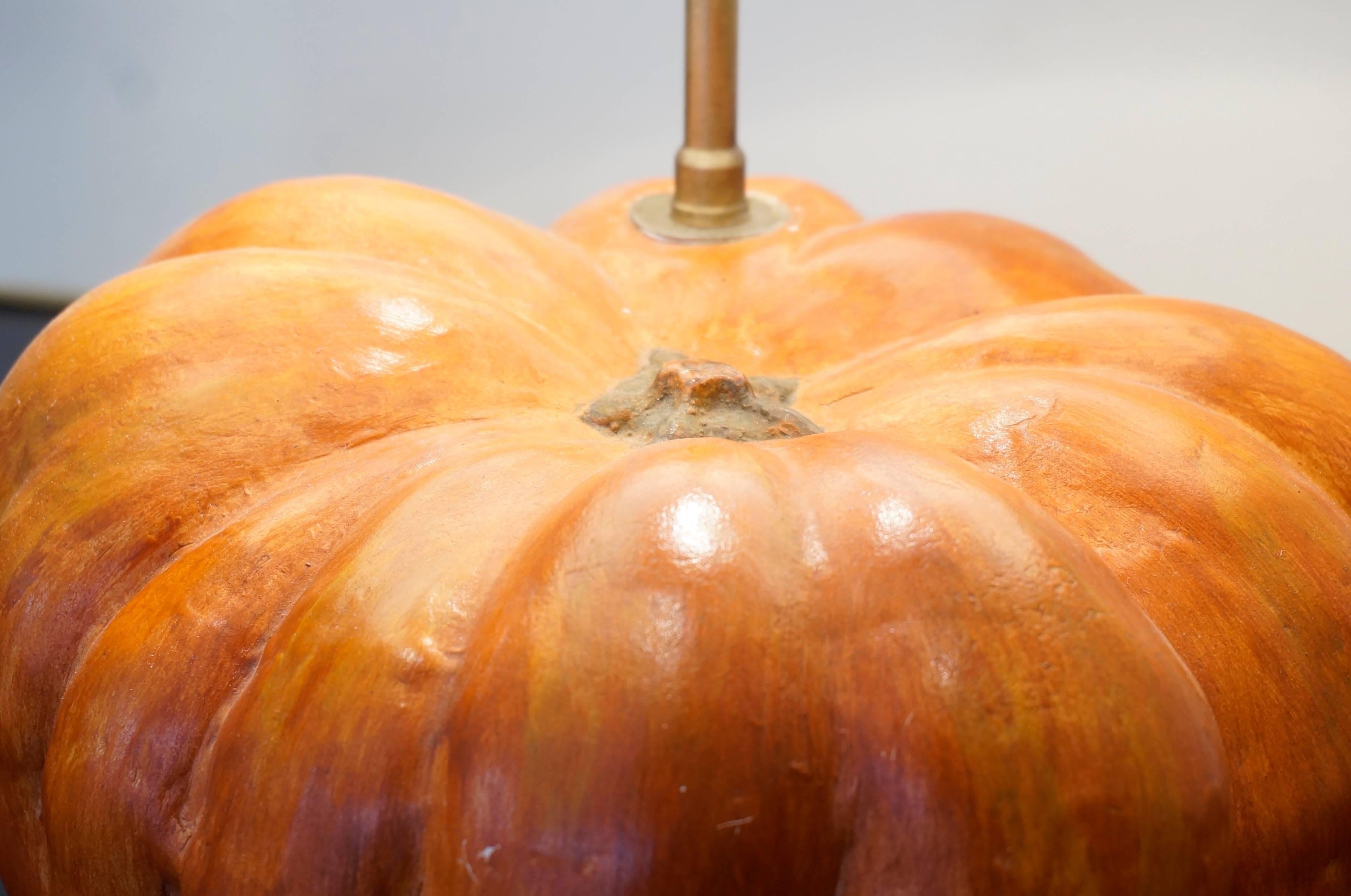 Painted Mid-20th Century Ceramic Pumpkin Table Lamp For Sale