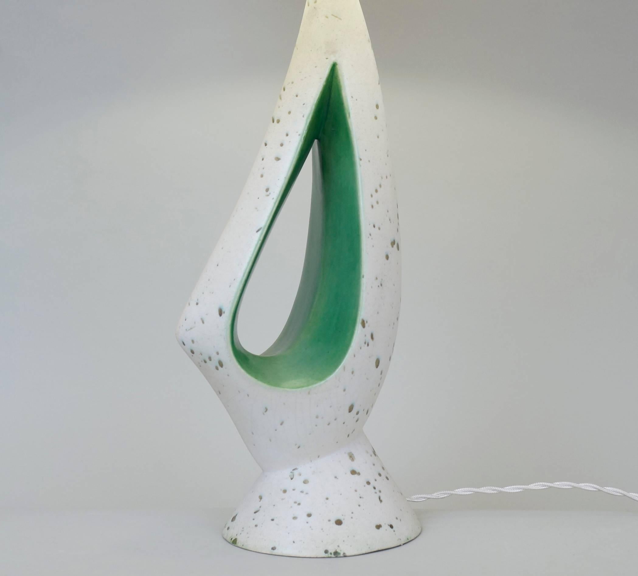 French 1970 White and Green Ceramic Table Lamp