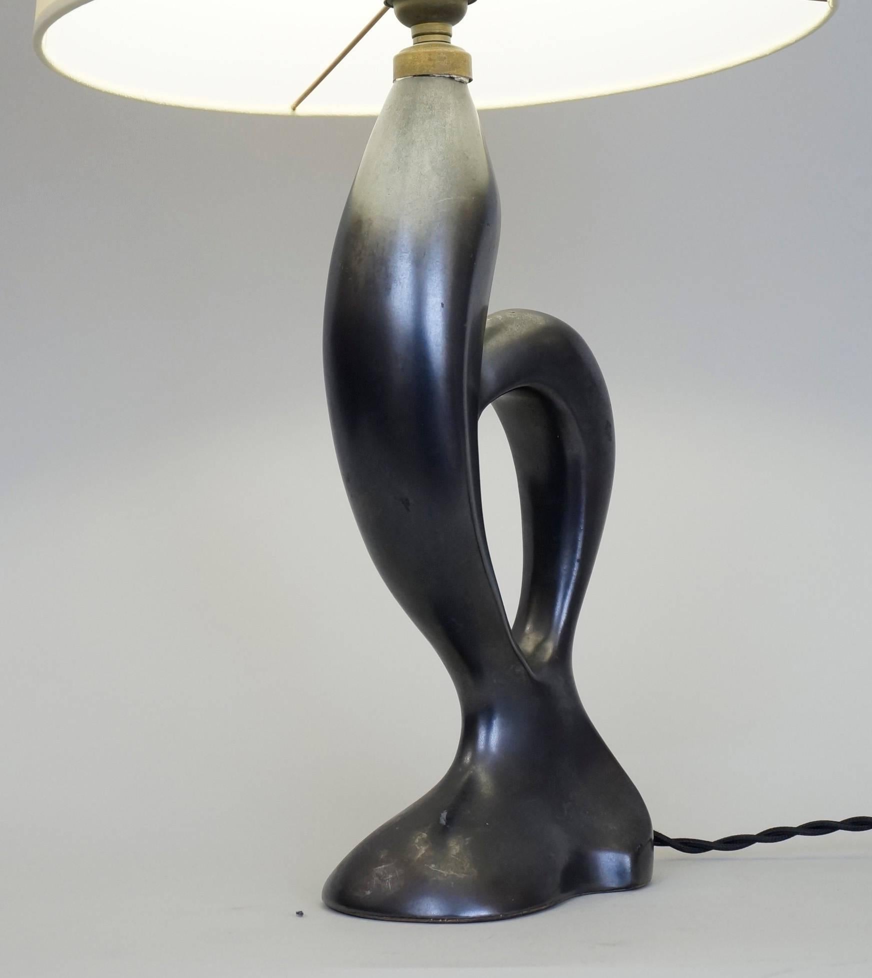1970 Zoomorphic Black Ceramic Table Lamp In Excellent Condition For Sale In Paris, FR