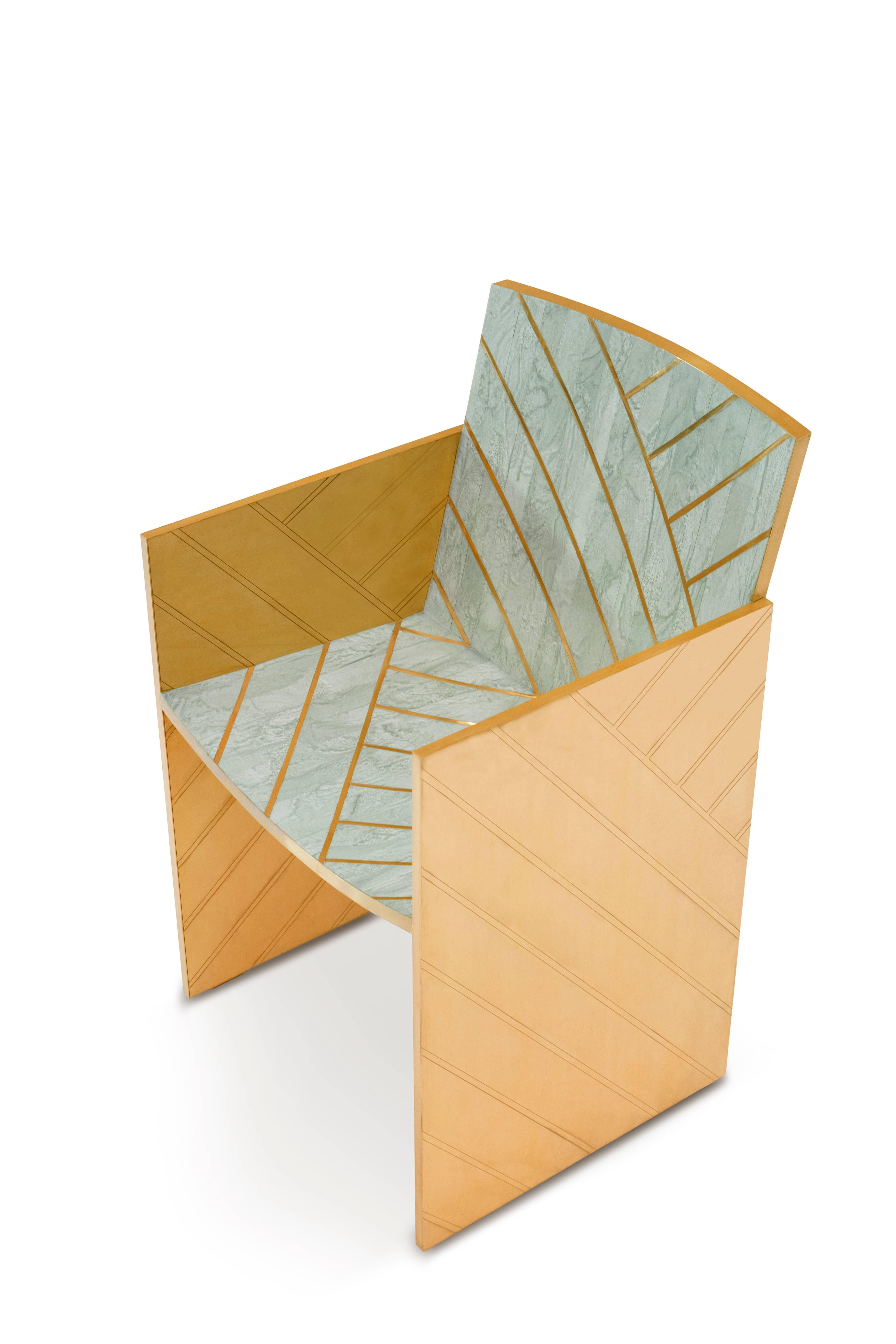 Geometry is truly fascinating, unexpected forms from Matteo Cibic, transgress the monotony of straight lines set in gold on a bed of pearl and lacquered brass in stylish, which hues.

Nesso dining chair mint is a beautiful dining chair in pearly