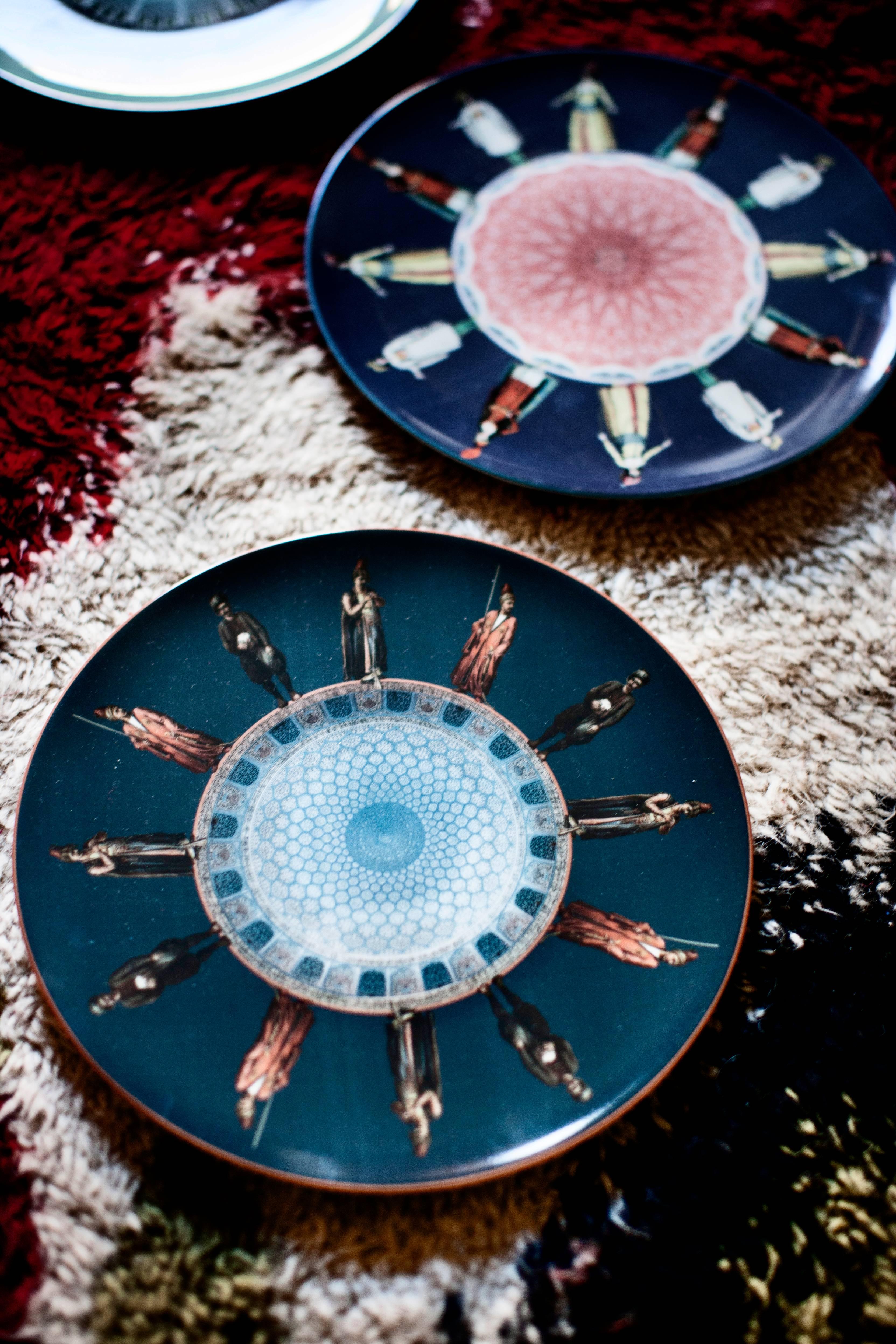 Beautiful Soldati porcelain dinner plate by Vito Nesta for Les Ottomans will make an elegant statement for your every occasion with a sophisticated Art de la table

Handmade in Italy

Upon request available in a set of three or six plates.