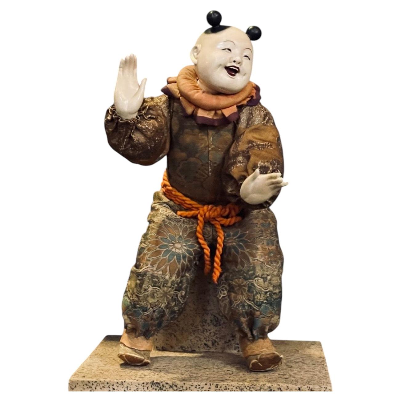 Isho-Ningyō aus der japanischen Edo-Zeit, darstellend einen auftretenden chinesischen Jungen, um 1750–1800