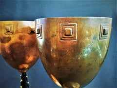 WMF, Ein Paar deutsche Jugendstil- Challises aus Kupfer und Holz, um 1910