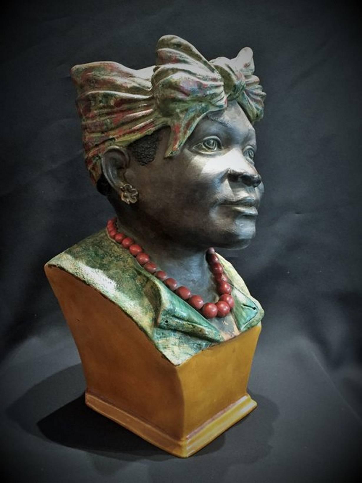 Busto antiguo de mujer indígena de las islas de Cabo Verde, Portugal colonial, ca. 1875 Rústico en venta