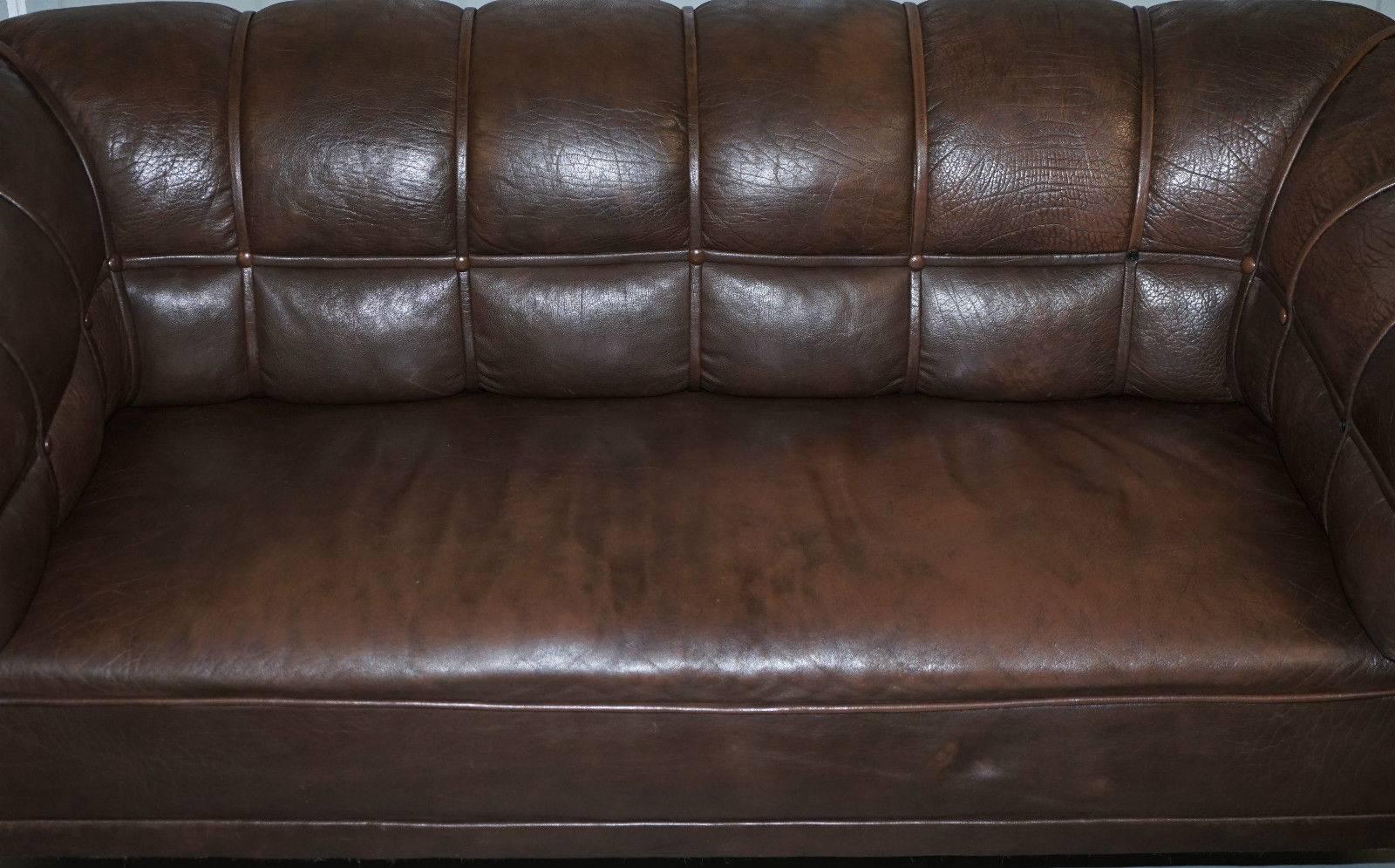 Victorian circa 1860 Swedish Brown Leather Chesterfield Club Sofa Fully Sprung For Sale 3