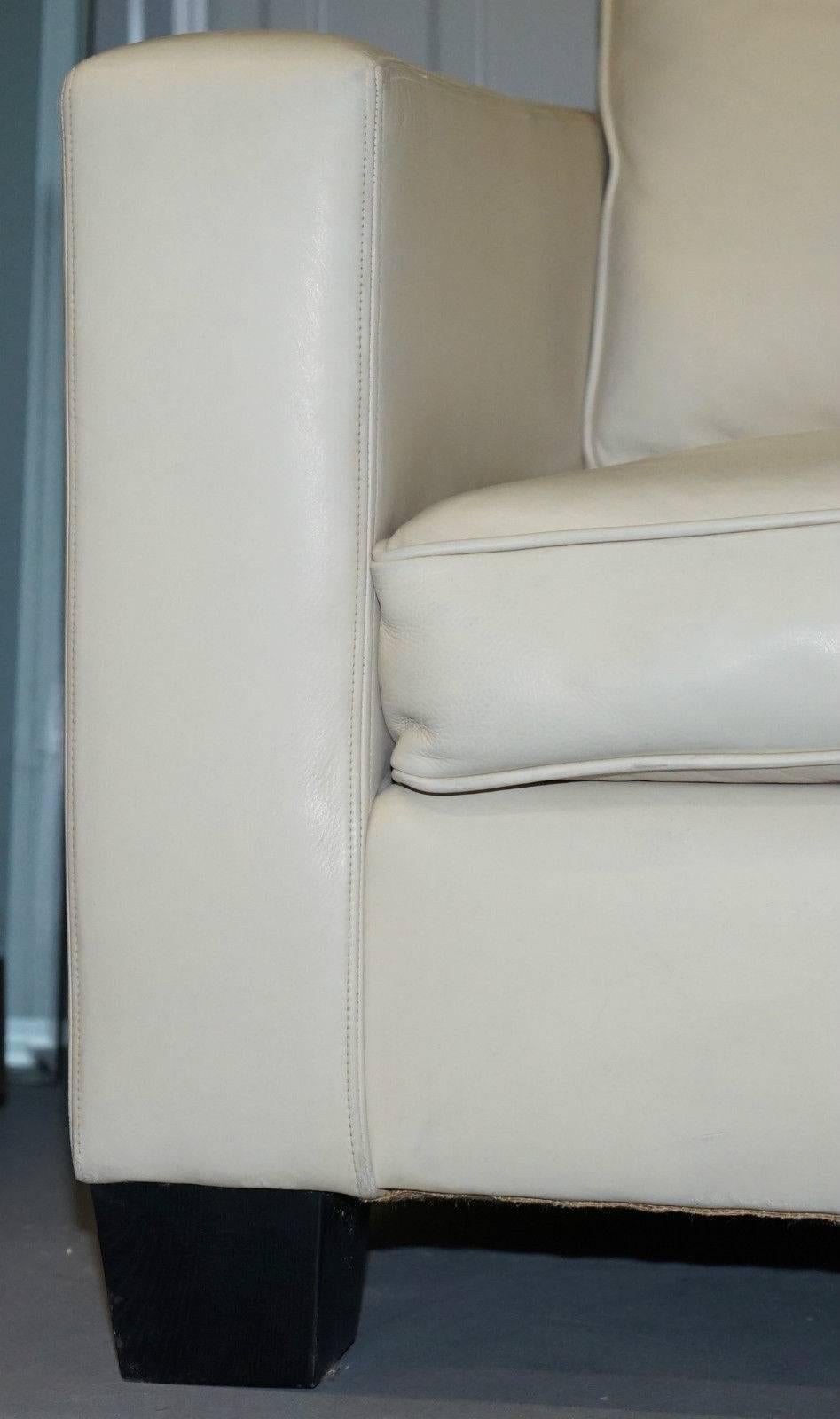 Ralph Lauren Graham Cremefarbenes Leder-Sofa mit vollständig restaurierten Federn im Angebot 1