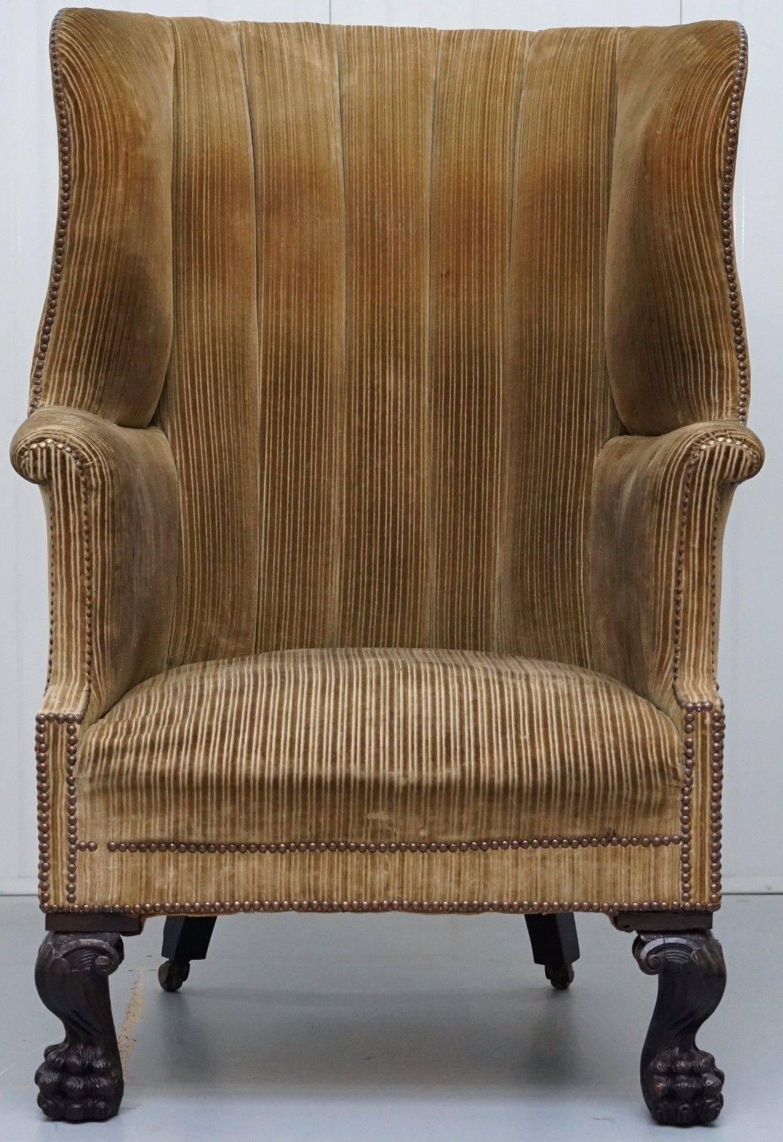 We are delighted to offer for sale this very rare 18th century King George II Lion hair paw carved wood barrel back armchair

Please note the delivery fee quoted is just a guide, for an accurate quote please send me your postcode 

A large and