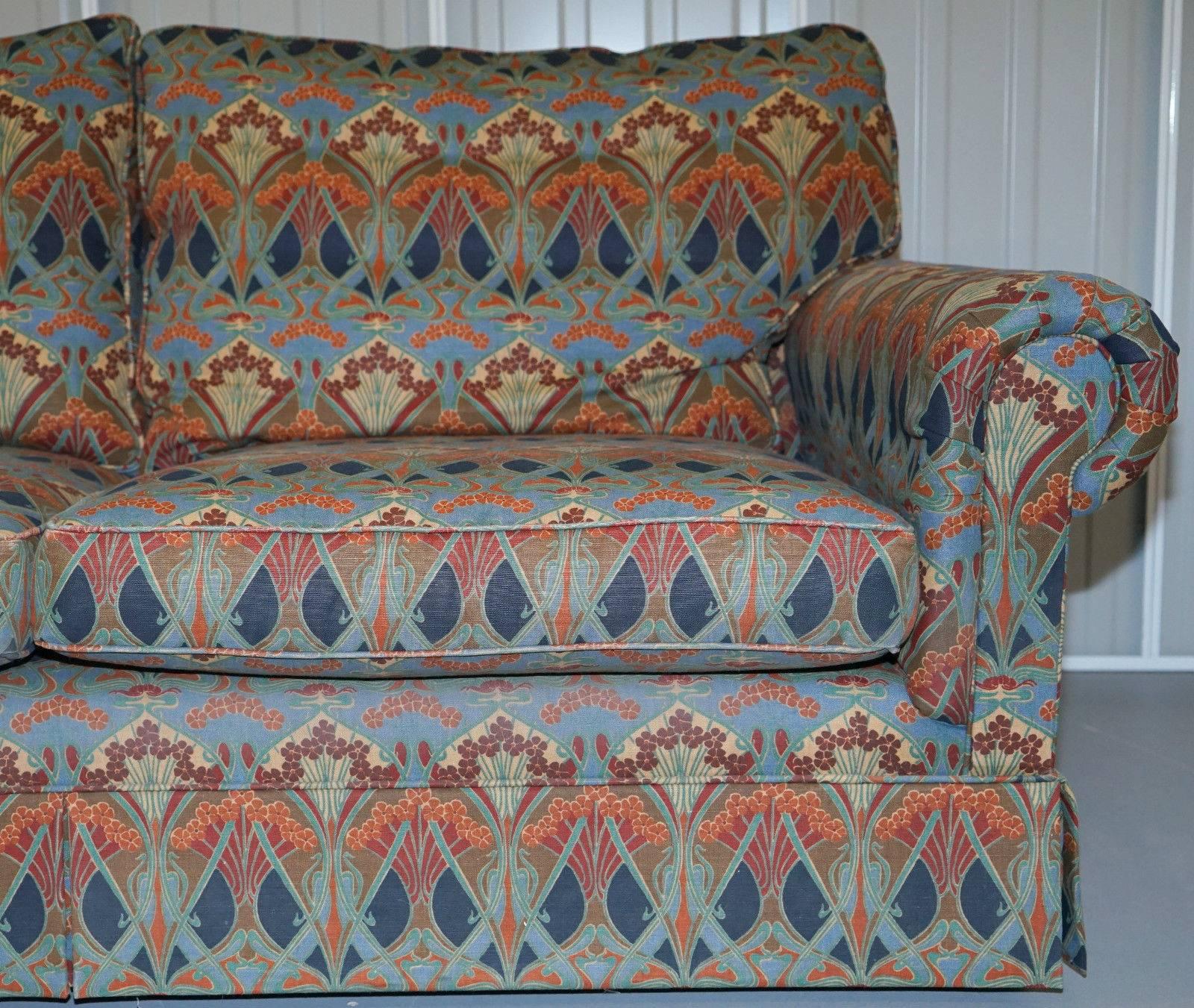 Contemporary Stunning Liberty London Classic English Sofa Ianthe Linen Union Fabric Rare Find