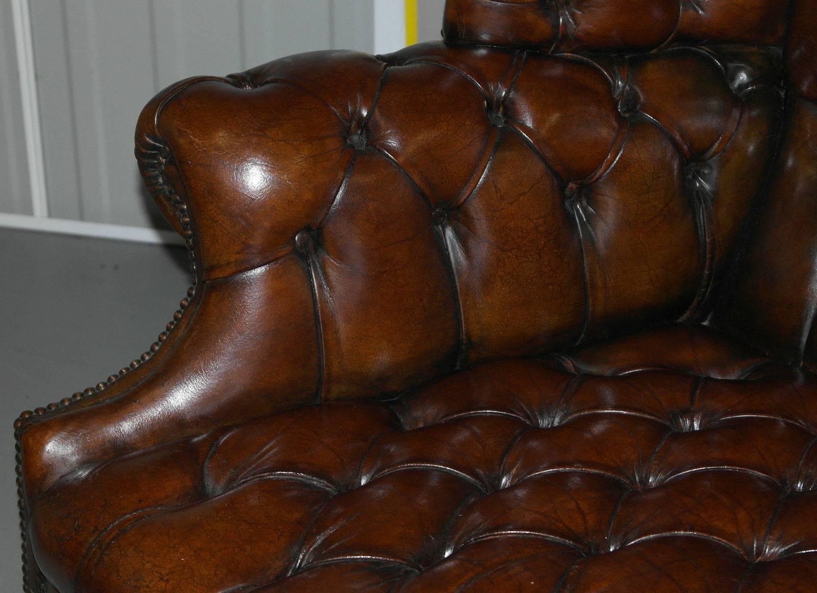 Great Britain (UK) Geroge III style Chesterfield Hand-Dyed Wingback Leather Two Seat Sofa Settee