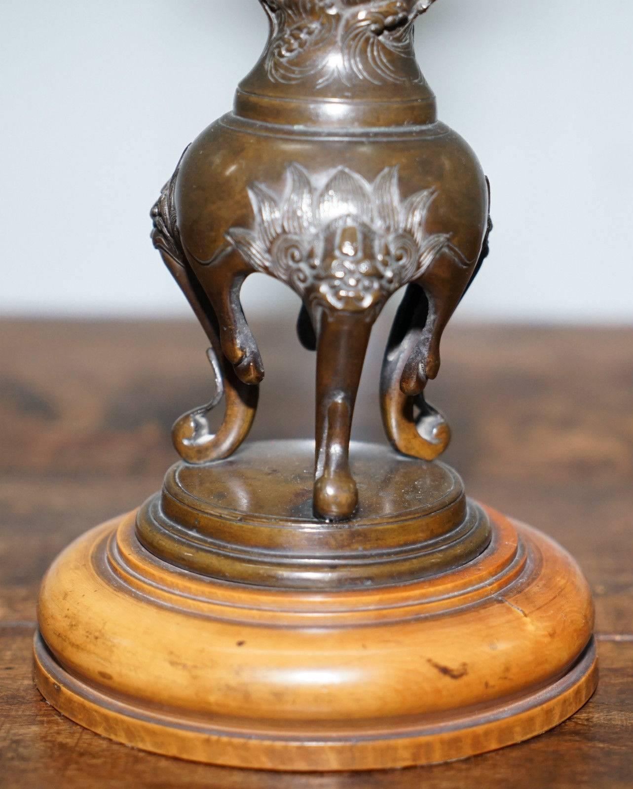 Late 19th Century Rare Japanese Meiji Period circa 1870 Pair of Bronze Dragon Candlestick Holders For Sale