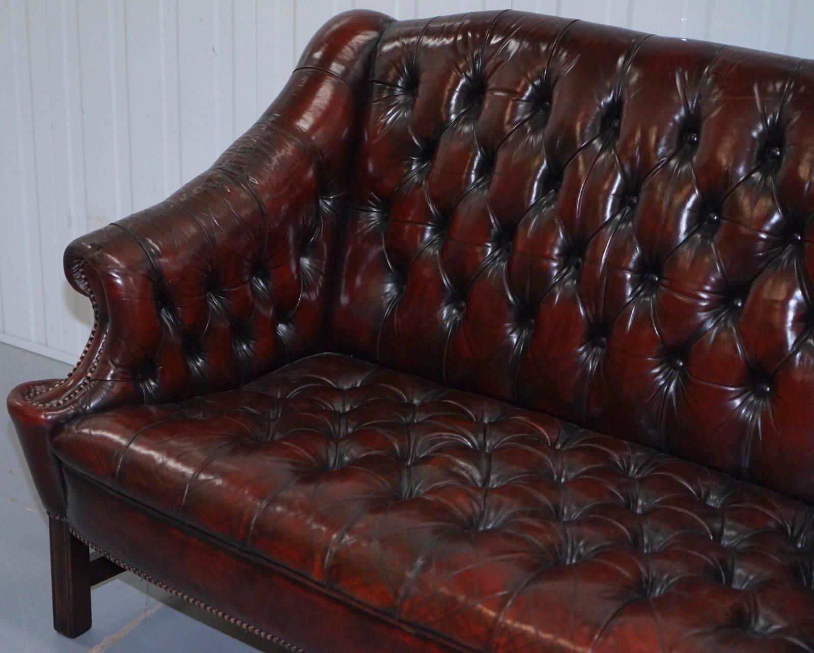 British Top to Bottom Restored Regency Styled Chesterfield Two-Seater Club Bench