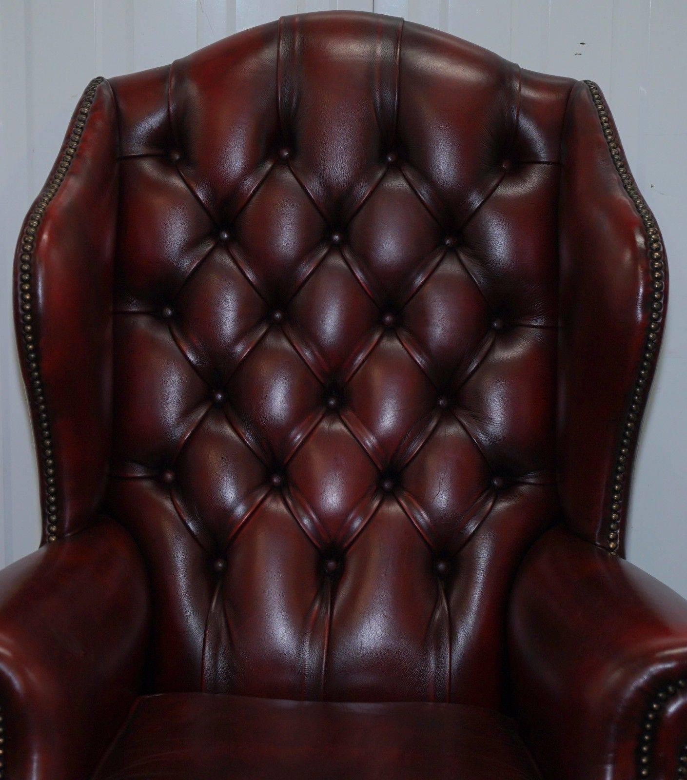 chesterfield chair oxblood