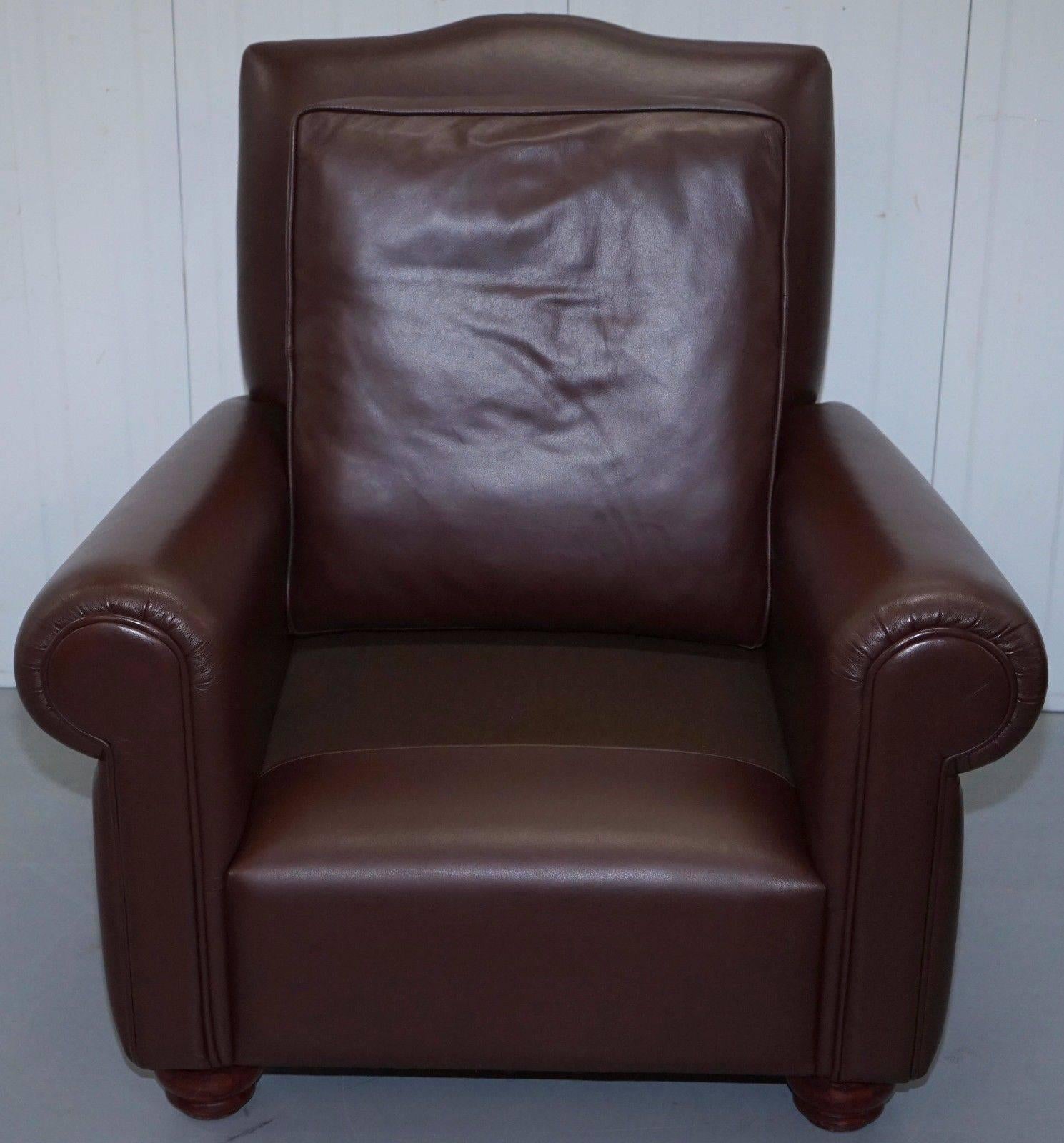 Contemporary Pair of Straight Back Luxury Duresta Brown Leather Club Armchairs