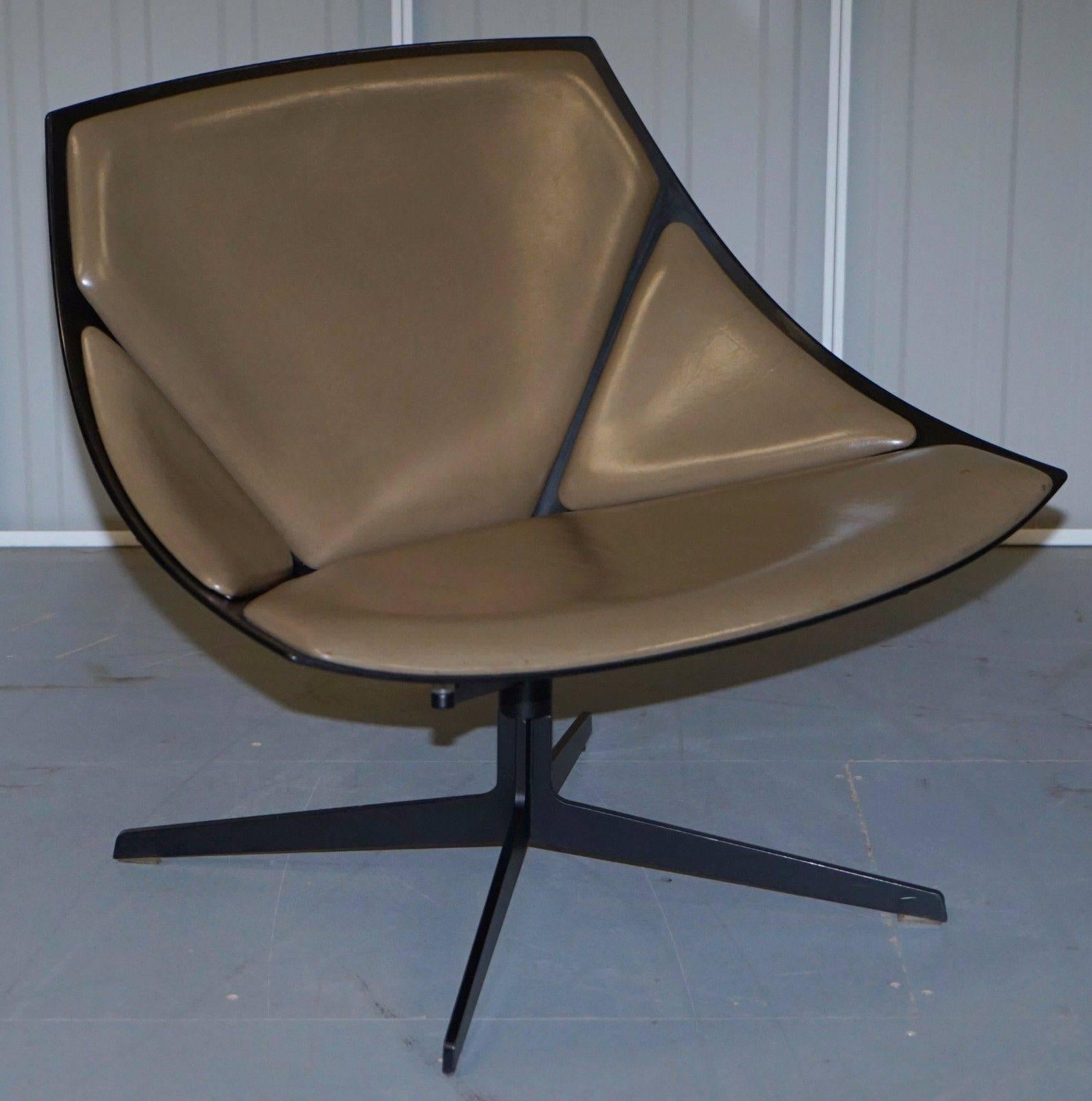 fritz hansen space chair