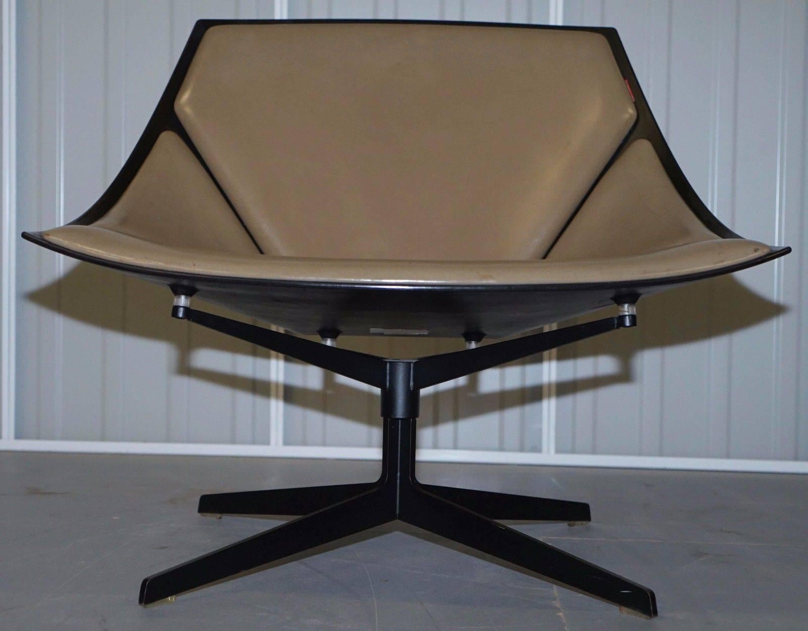 Mid-Century Modern Fritz Hansen Space Lounge Chair JL10 Jehs + Laub Designed