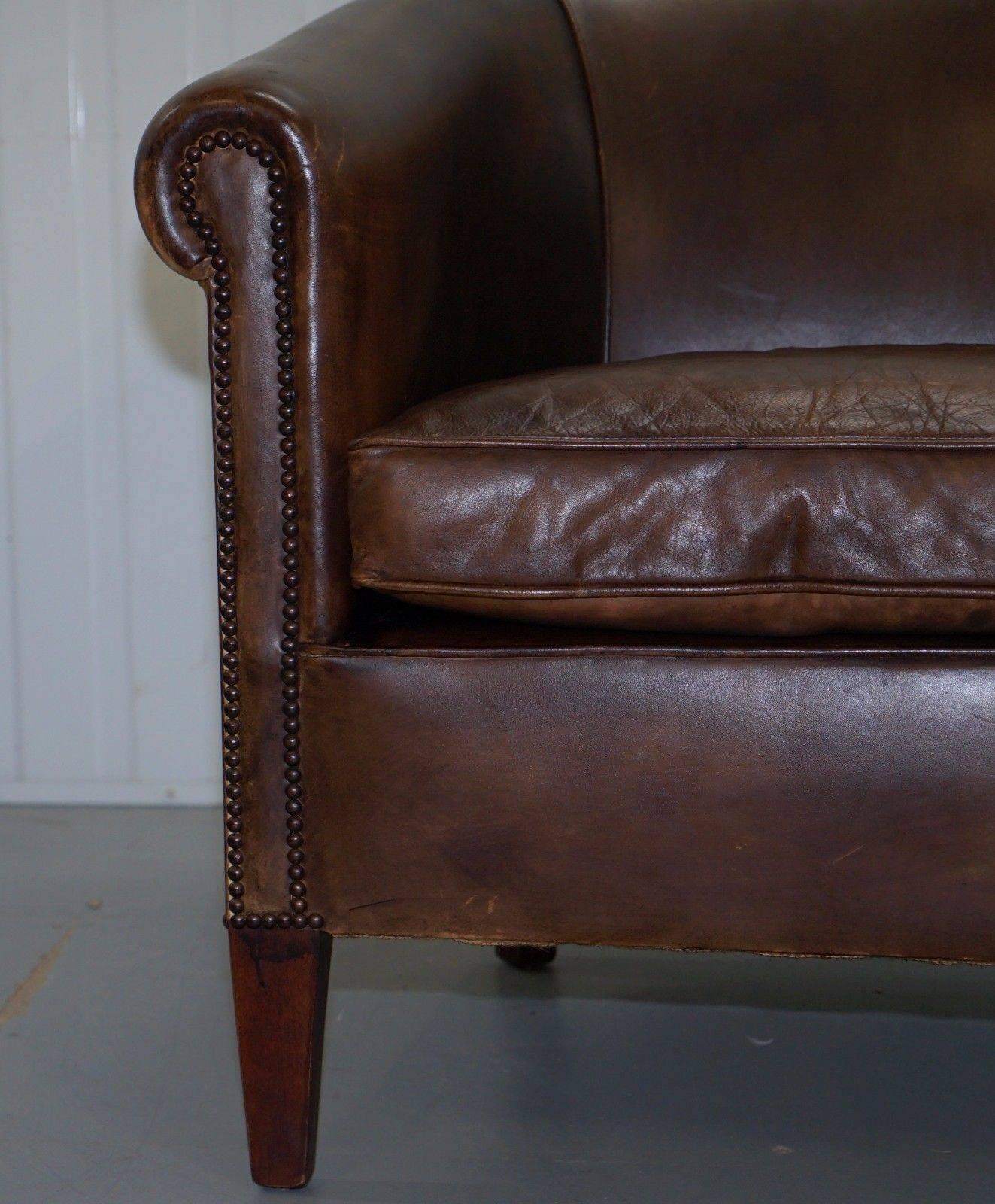British Brown Leather armchair of Bath James Bond