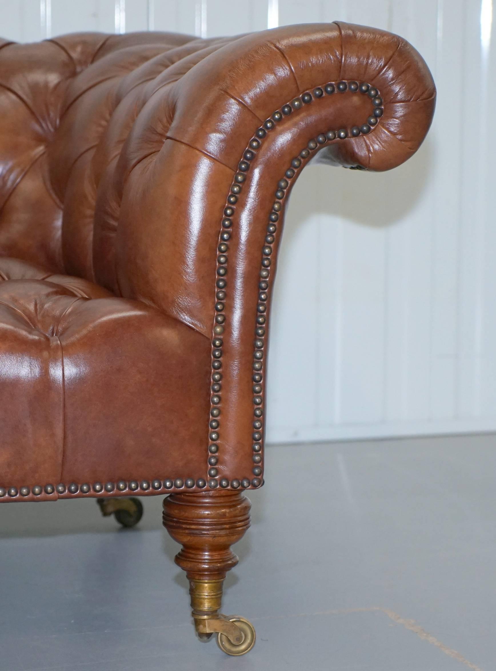 Victorian Howard & Sons Chesterfield Chesterbed Brown Leather Fully Stamped Chaise Longue 