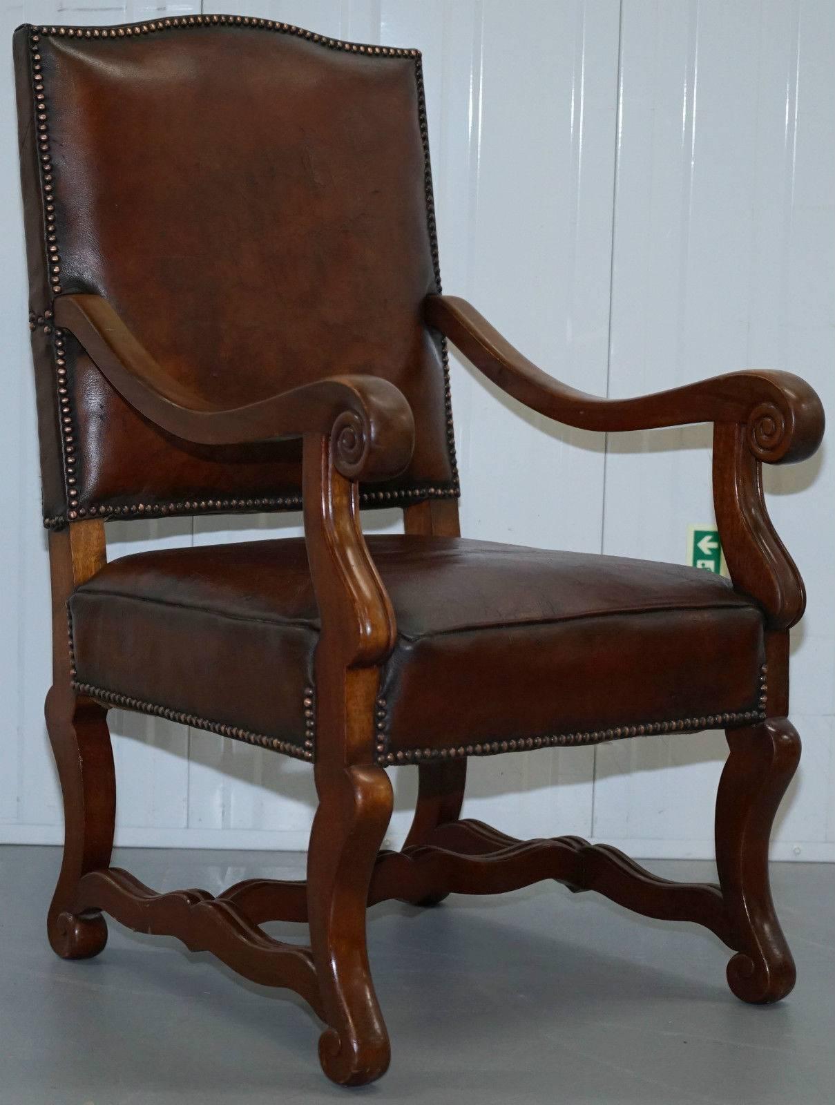 Pair of 19th Century Victorian Mahogany Brown Leather Carolean Throne Armchairs 1