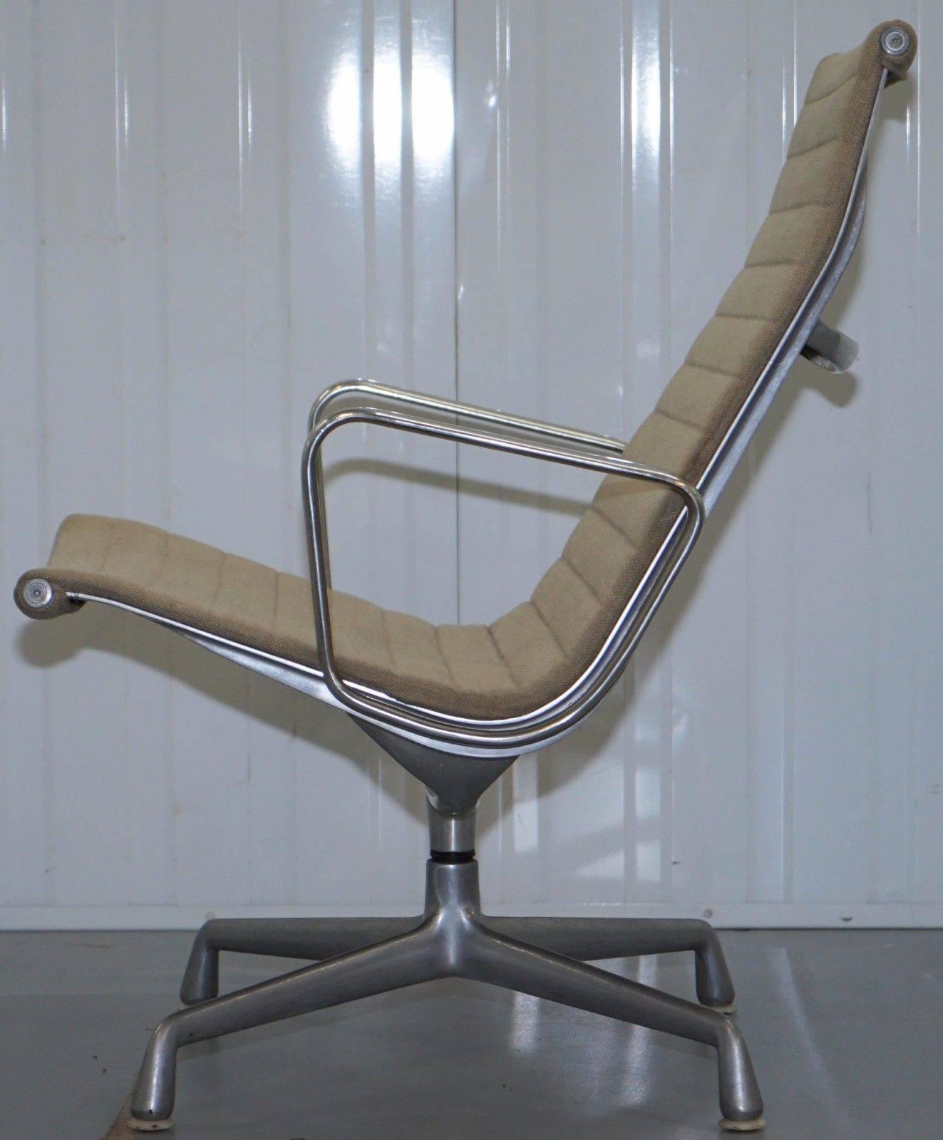 Vitra Eames Herman Miller EA 116 Hopsack Dreh-Loungesessel Vintage Retro im Zustand „Relativ gut“ in West Sussex, Pulborough