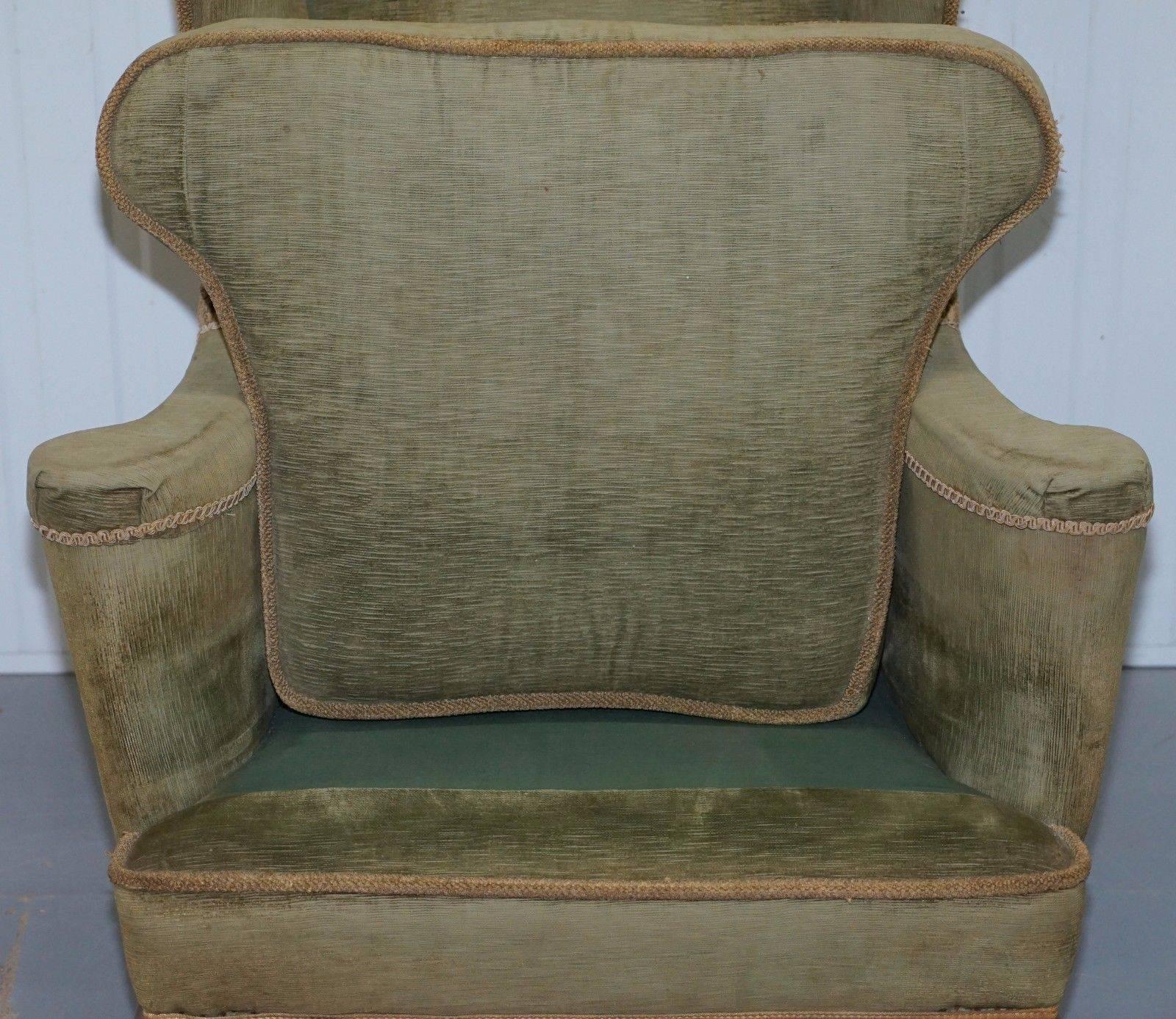 Lovely Pair of Victorian George I Style Wingback Armchairs William Morris Style 3