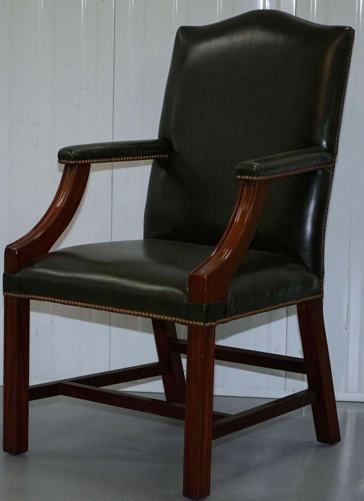 Hand-Carved Pair of Frank Hudson & Son Ltd Chesterfield Aged Green Leather Carver Armchairs