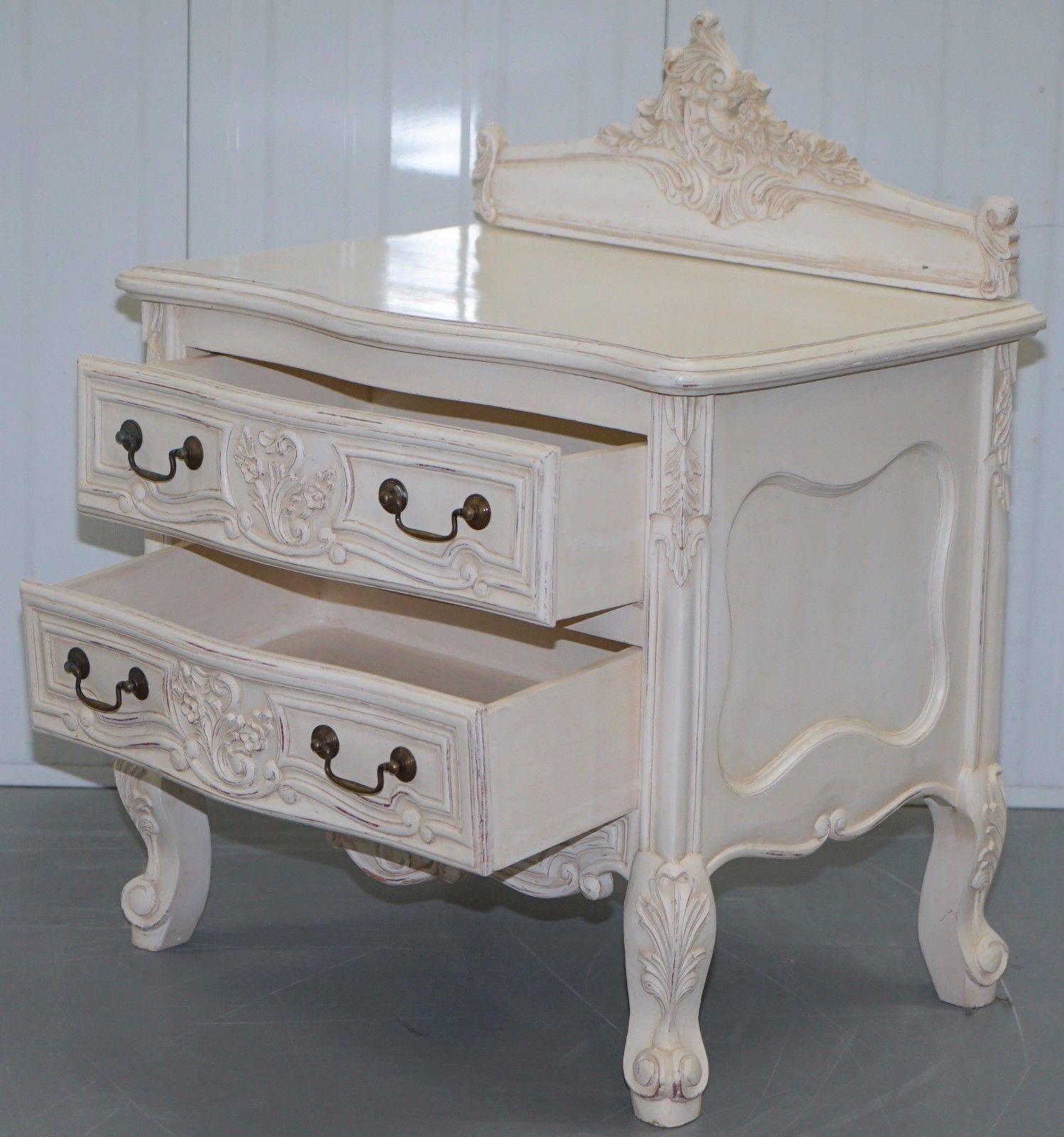20th Century Pair of Hand-Carved French Country over Sized Shabby Chic Bedside Tables Large