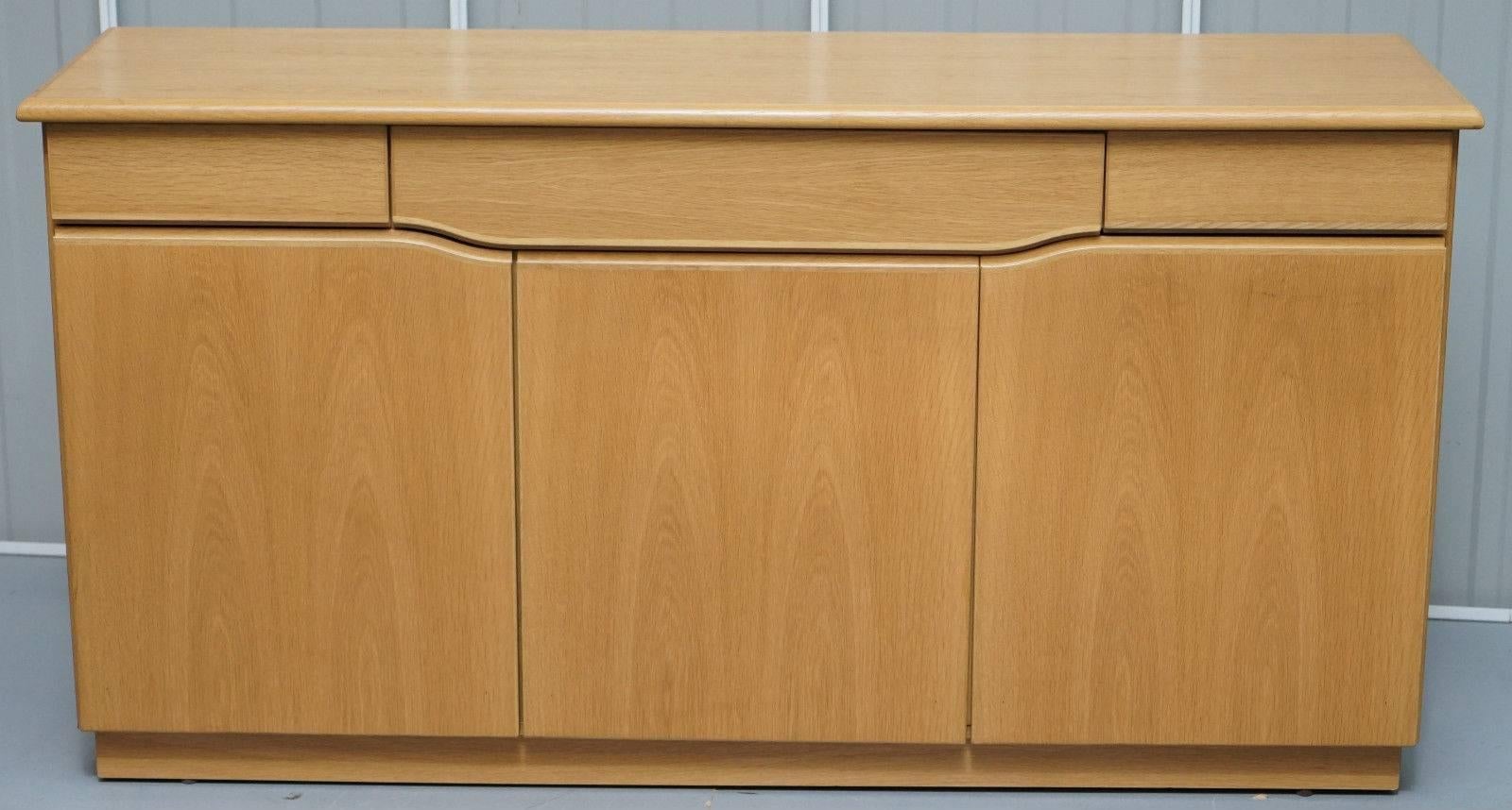 Contemporary Display Use Only Skovby SM303 Sideboard Buffet Counter Velvet Drawers